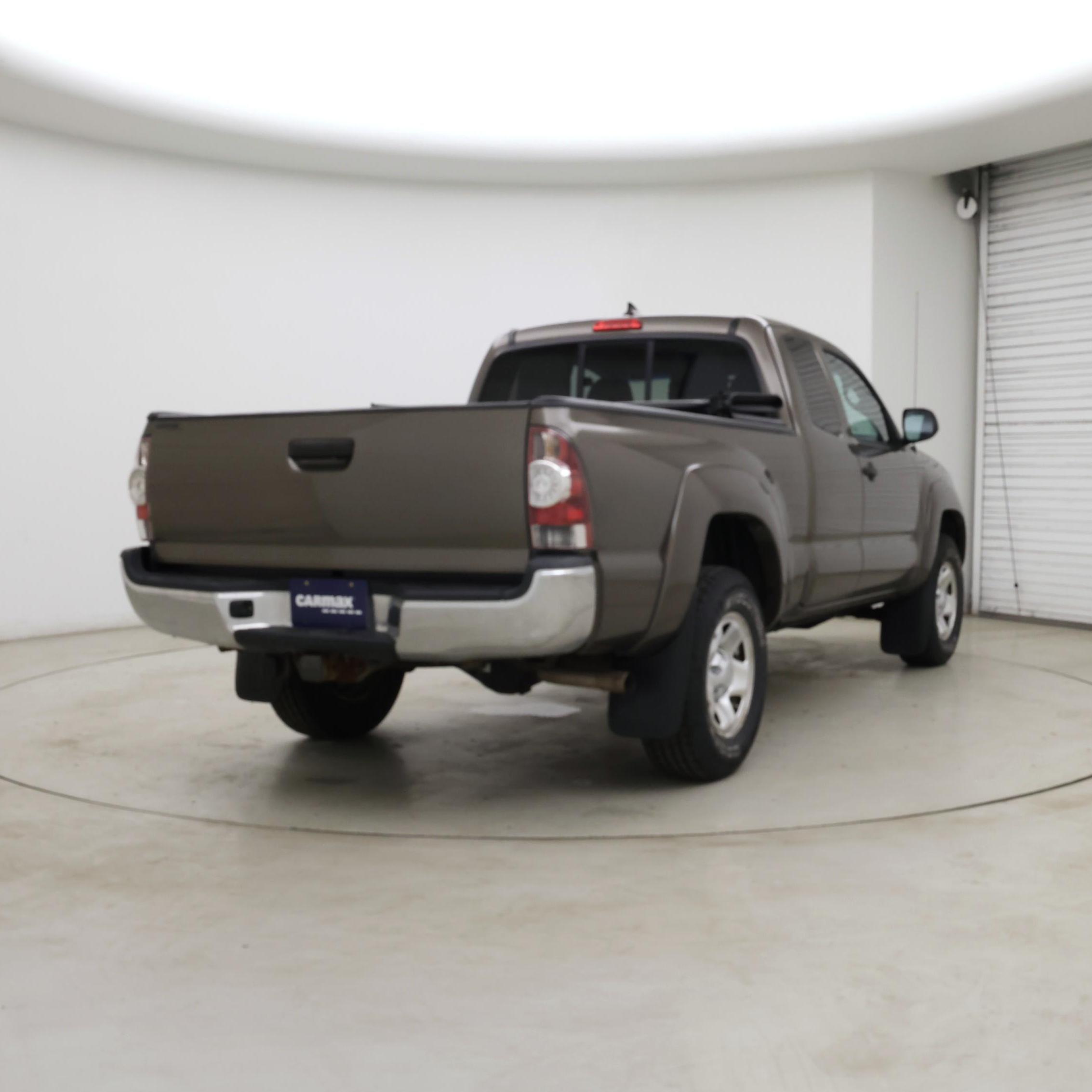 Thumbnail: 2014 Toyota Tacoma - 8