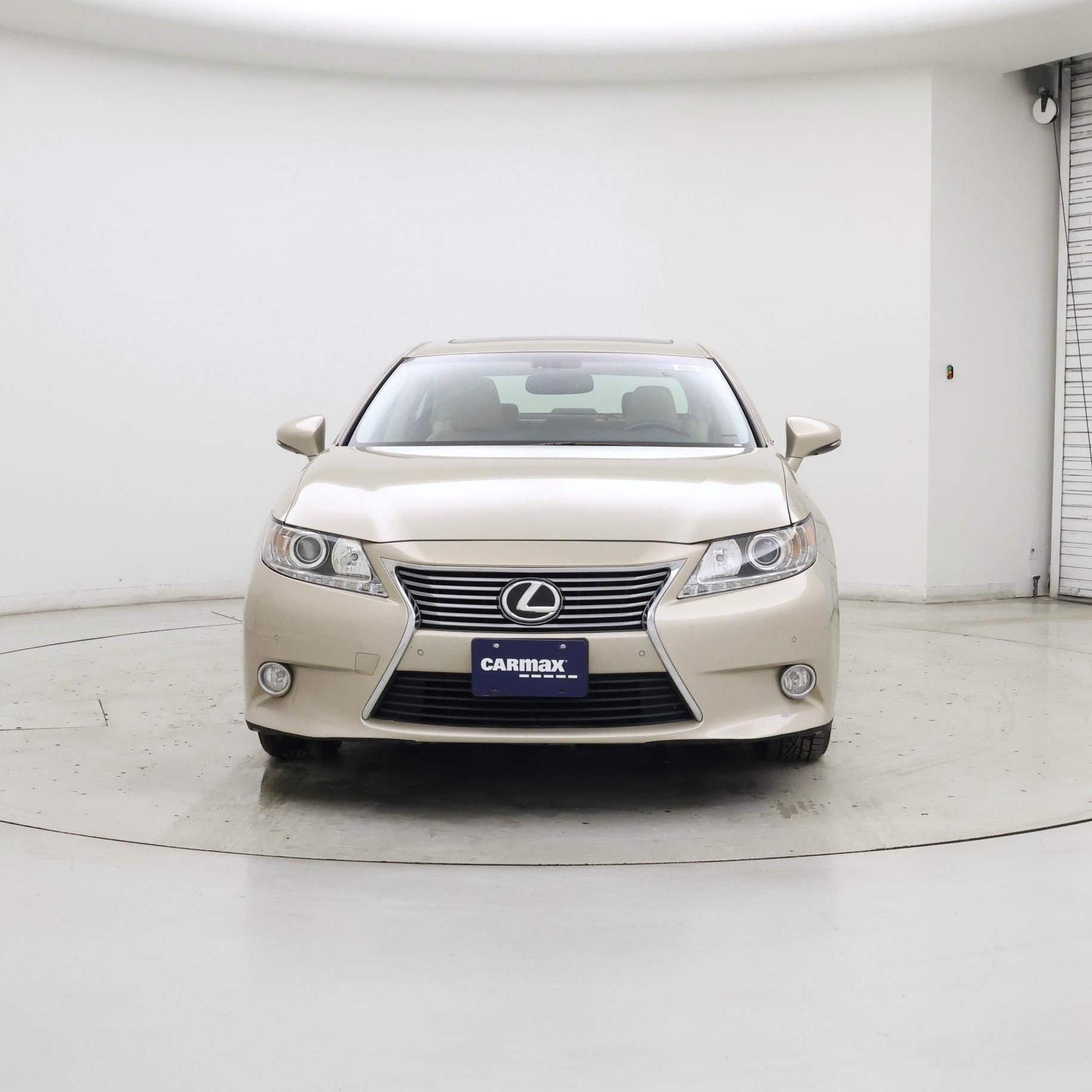 Thumbnail: 2015 Lexus ES - 5