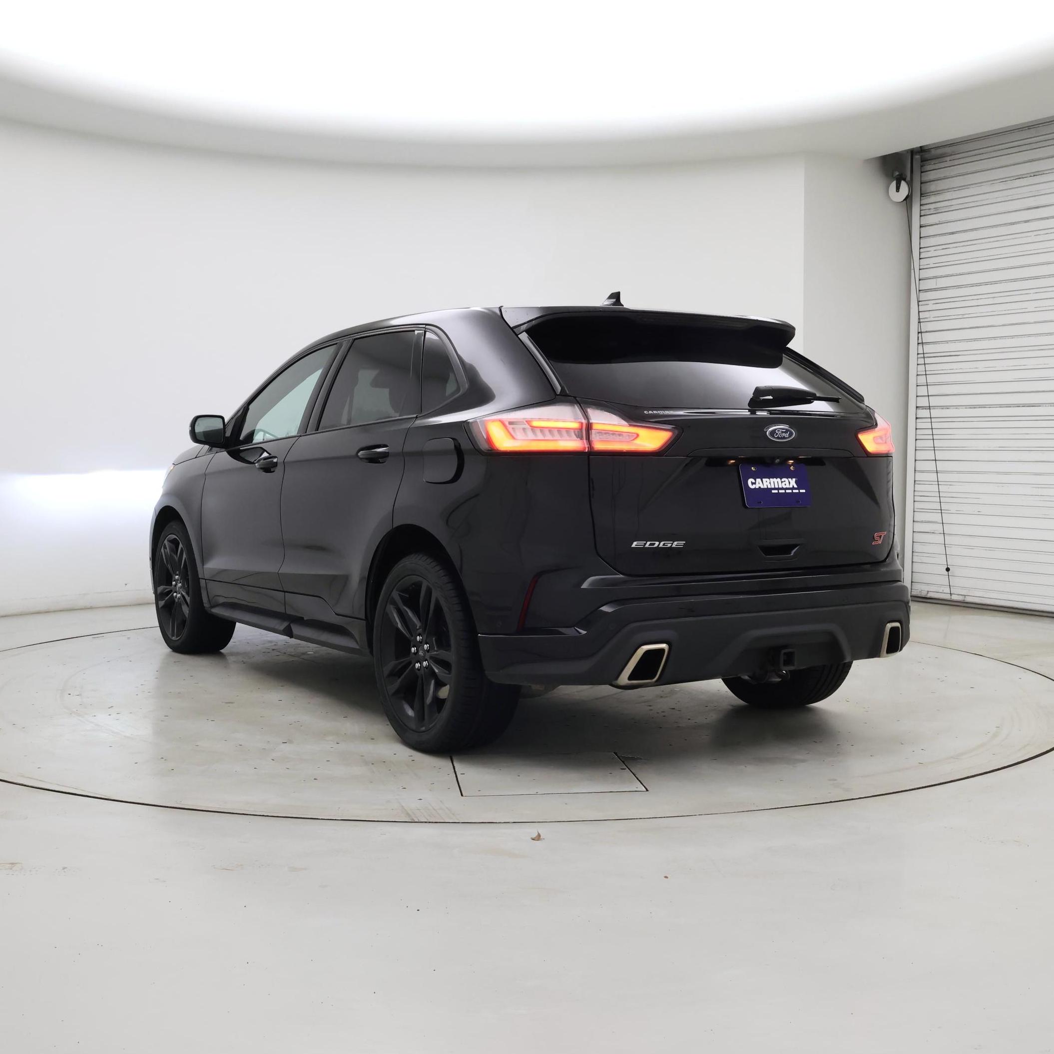 Thumbnail: 2019 Ford Edge - 2