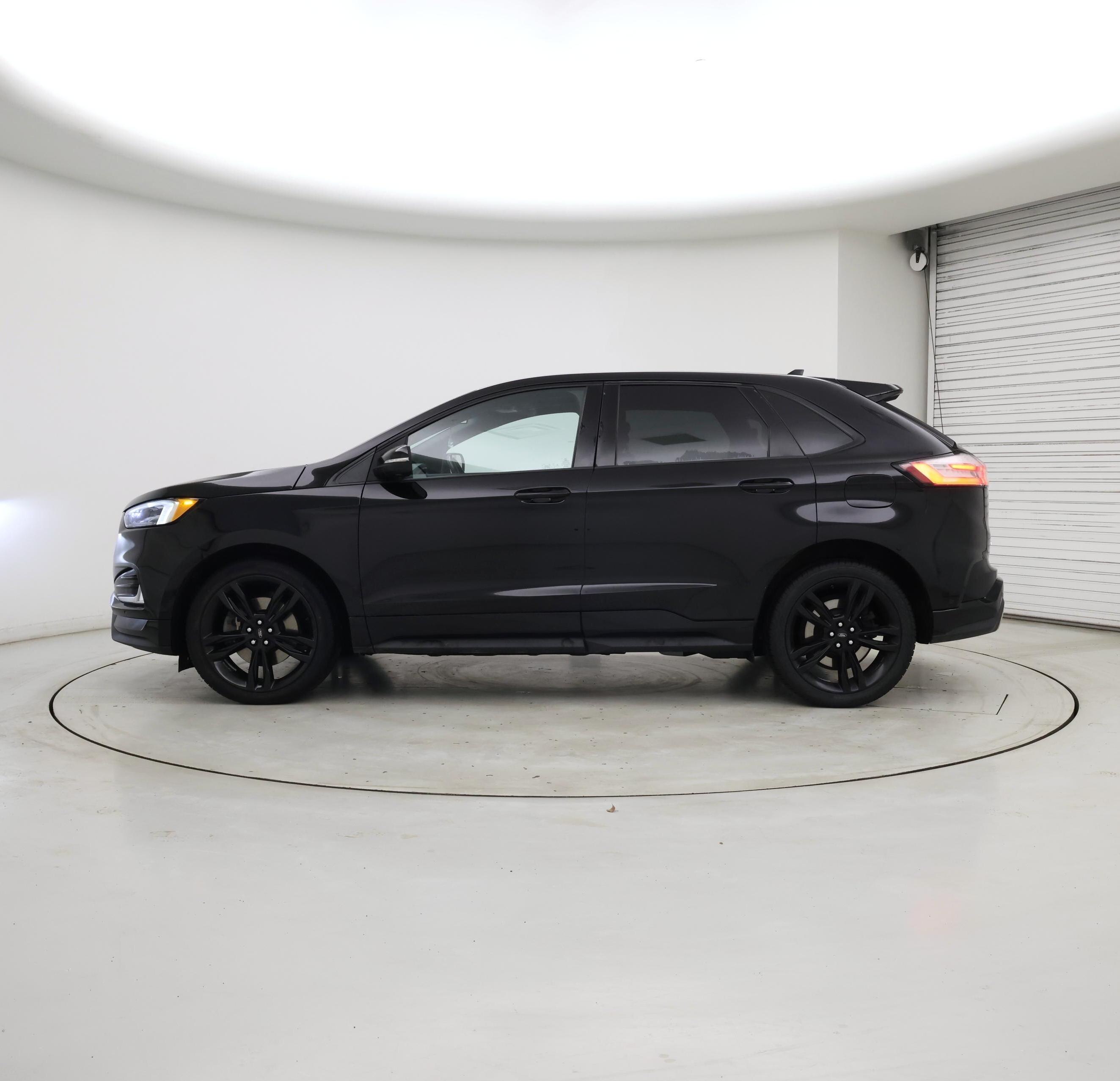 Thumbnail: 2019 Ford Edge - 3