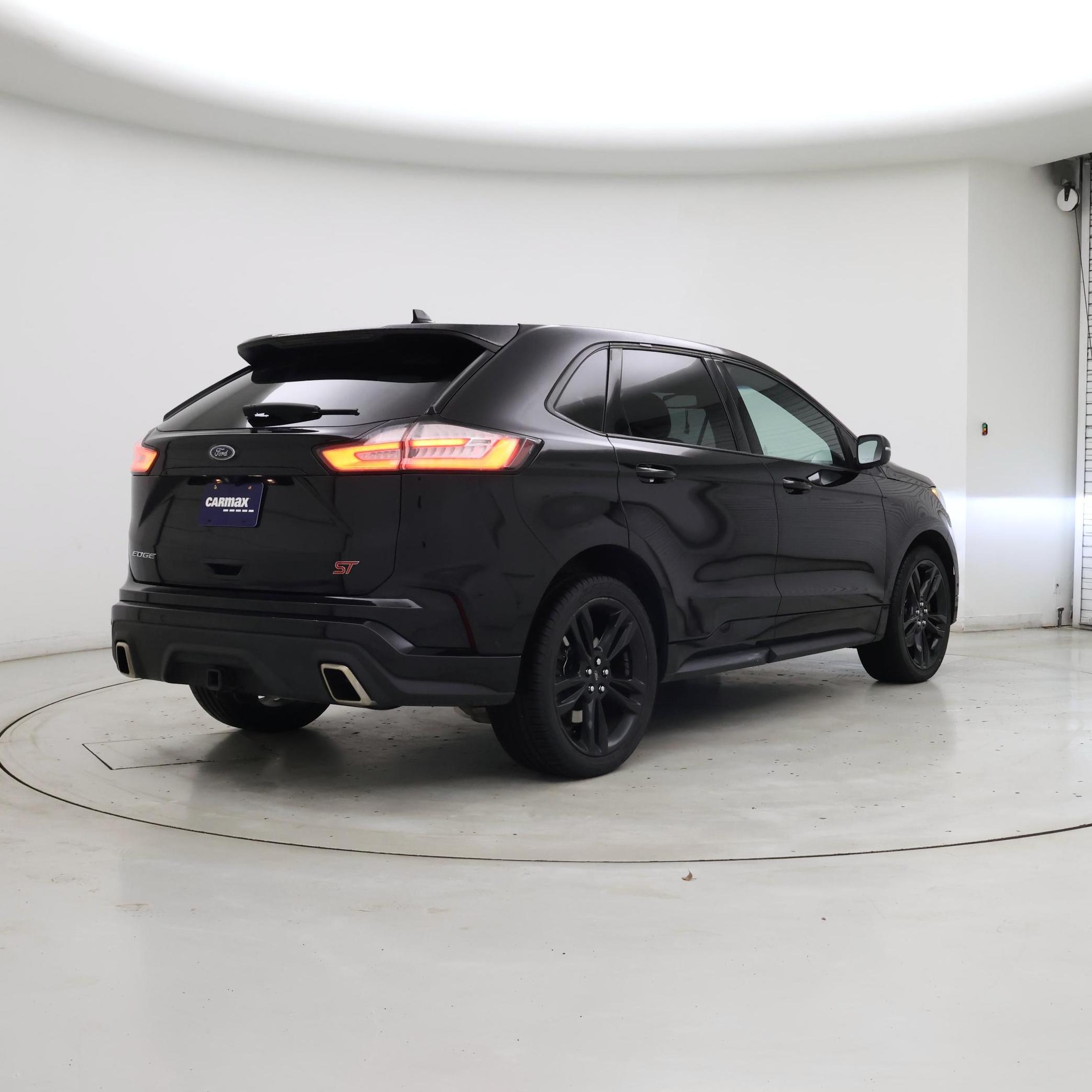 Thumbnail: 2019 Ford Edge - 8