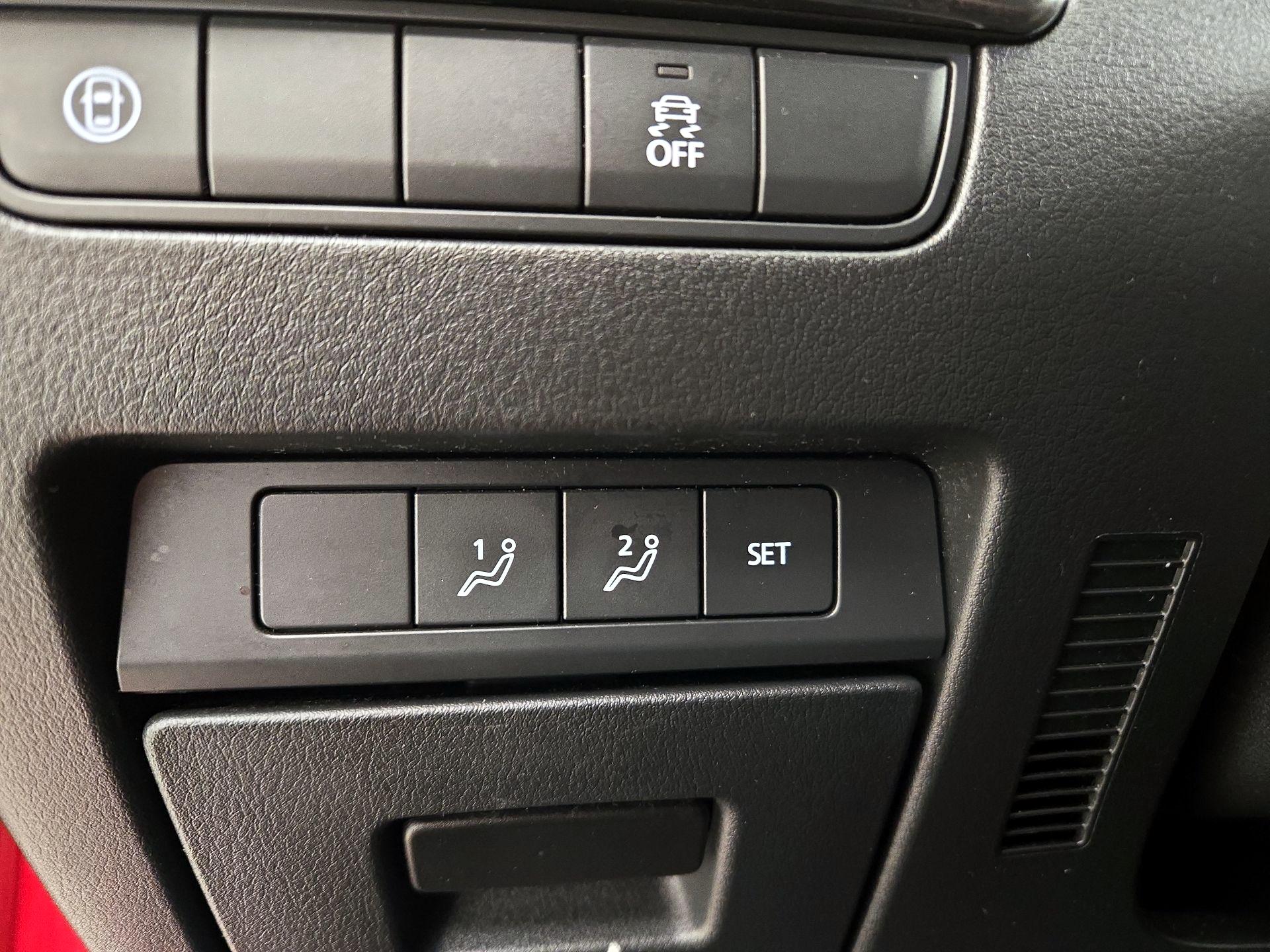 Thumbnail: 2020 Mazda Mazda3 - 13