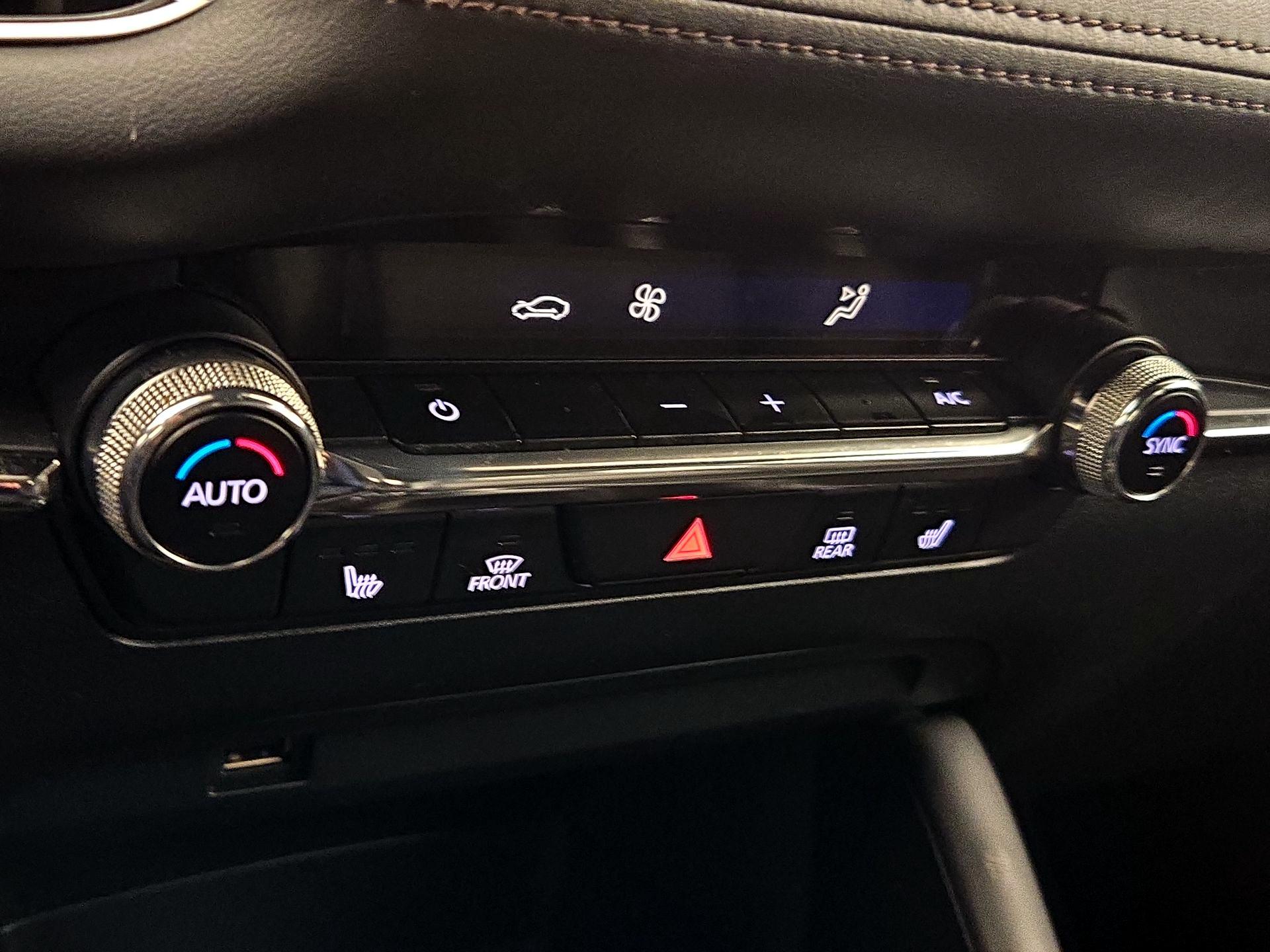 Thumbnail: 2020 Mazda Mazda3 - 16