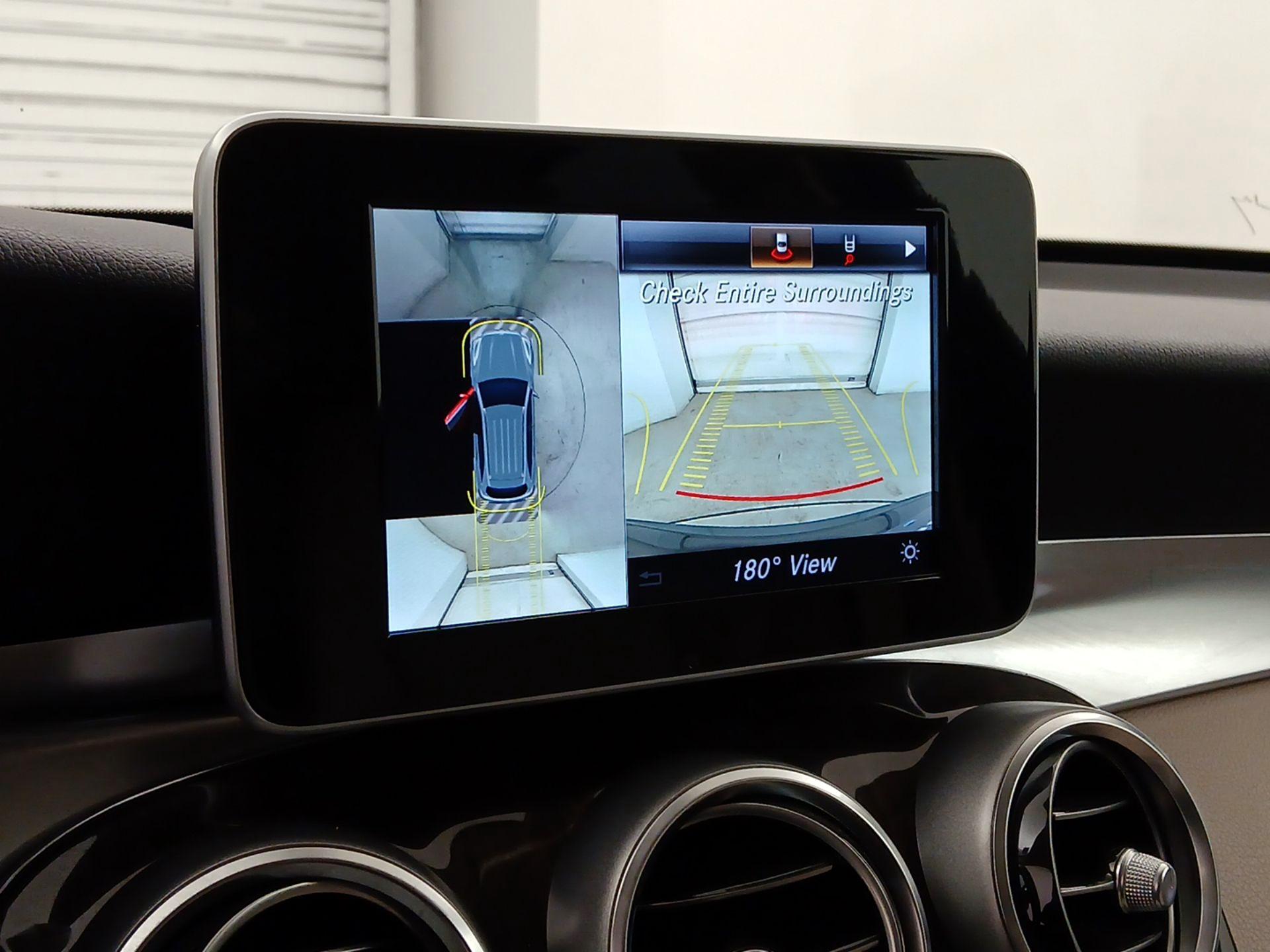 Thumbnail: 2019 Mercedes-Benz GLC - 14