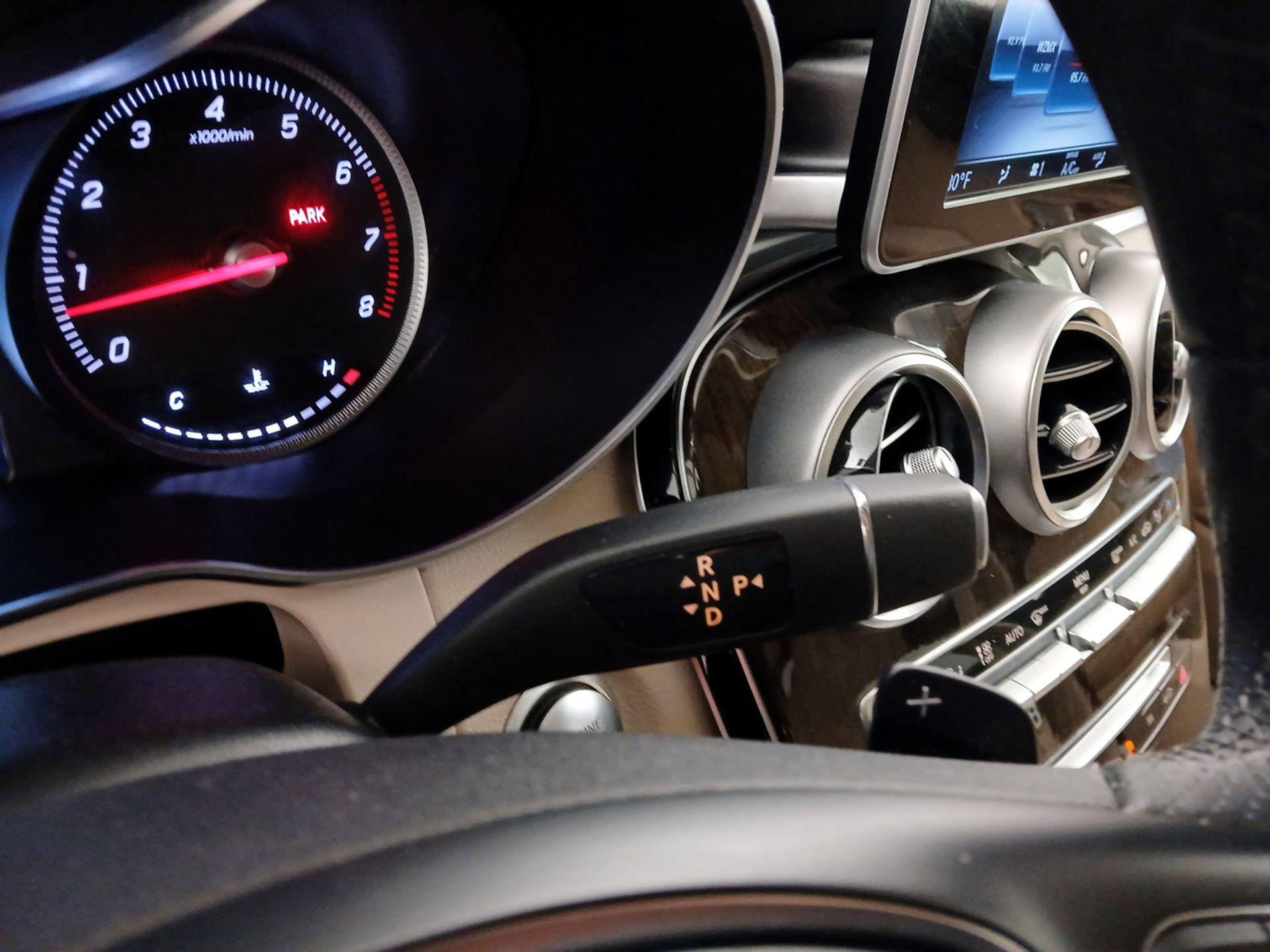 Thumbnail: 2019 Mercedes-Benz GLC - 17