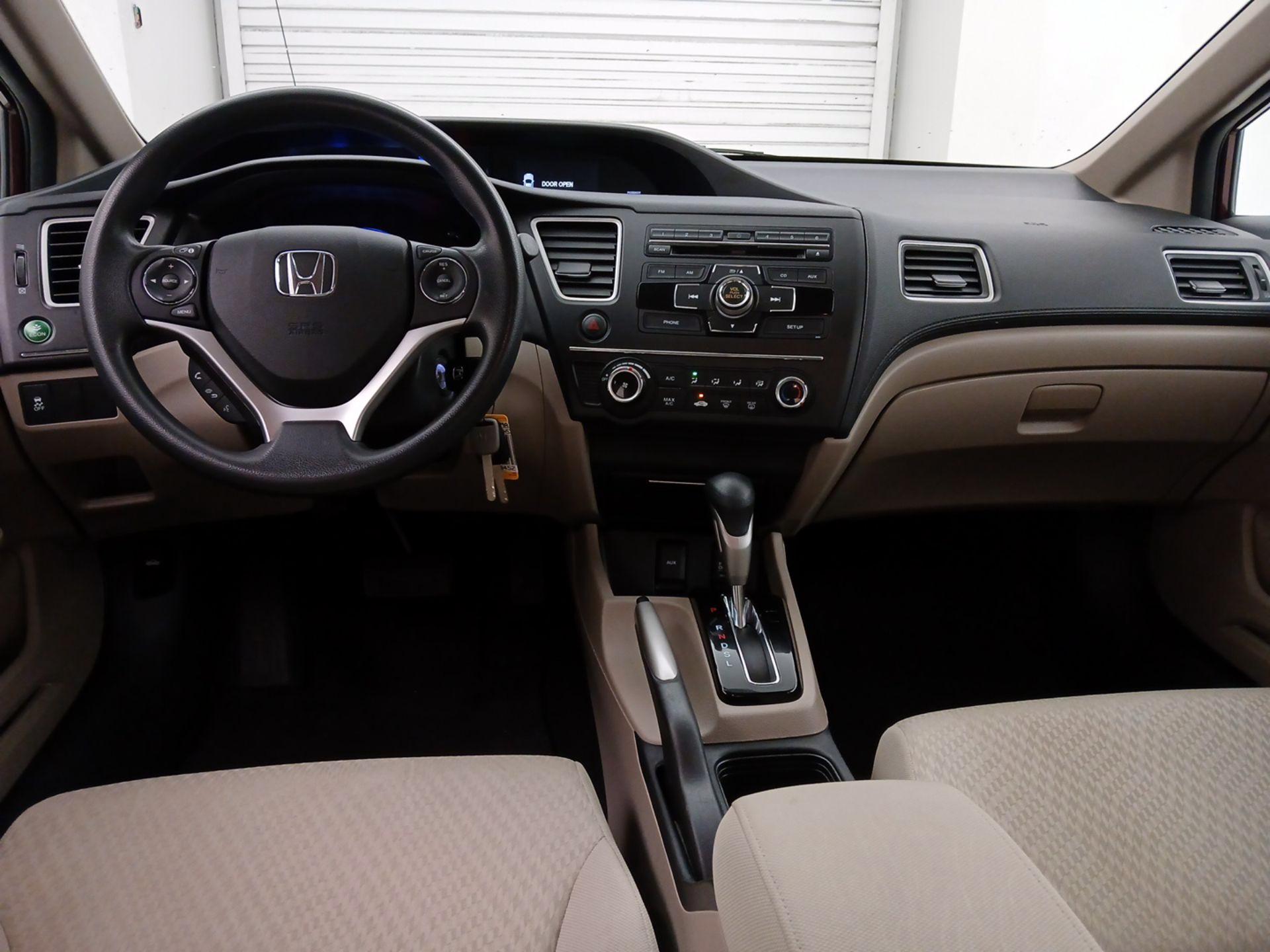 Thumbnail: 2014 Honda Civic - 9