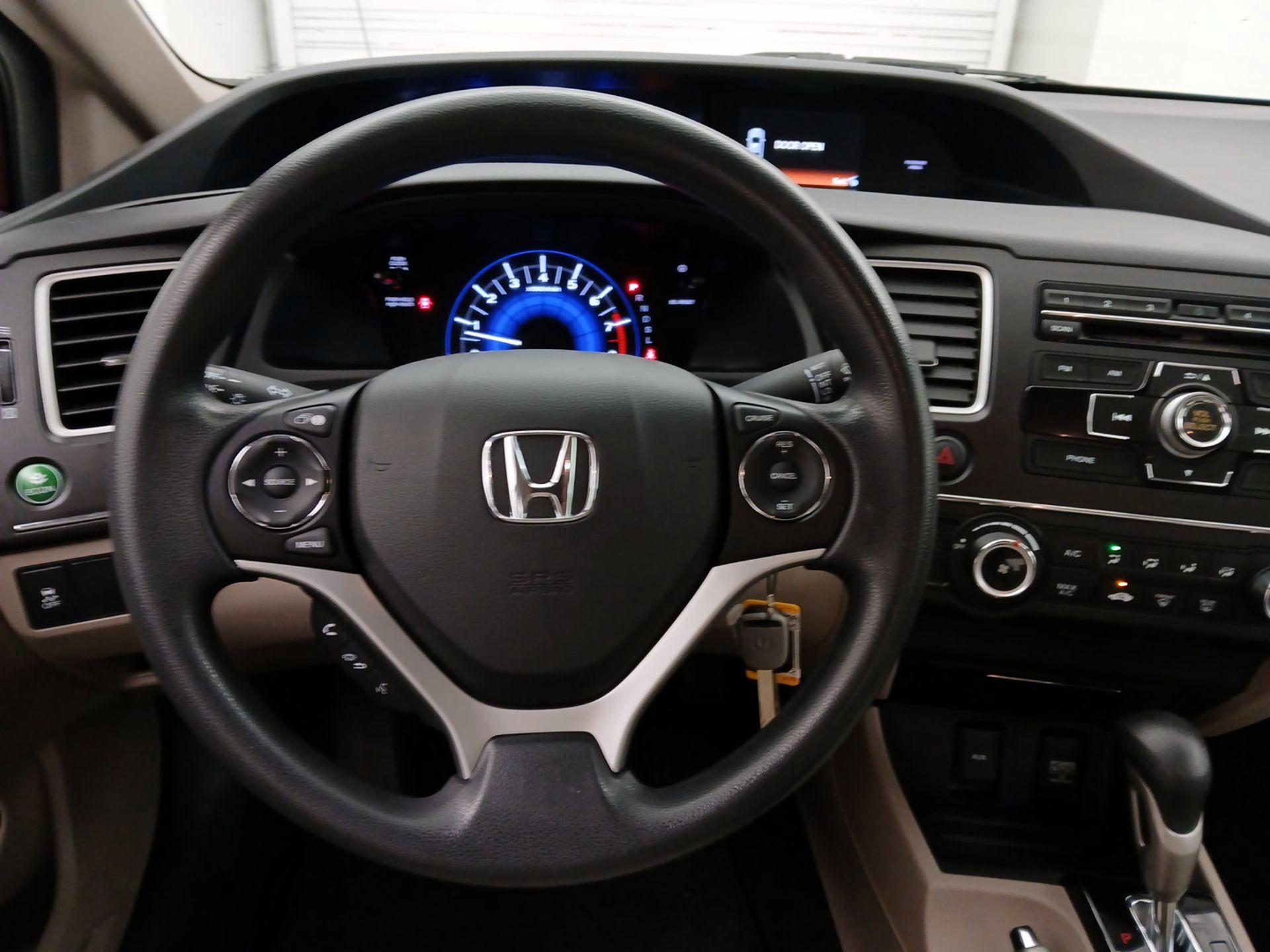 Thumbnail: 2014 Honda Civic - 10