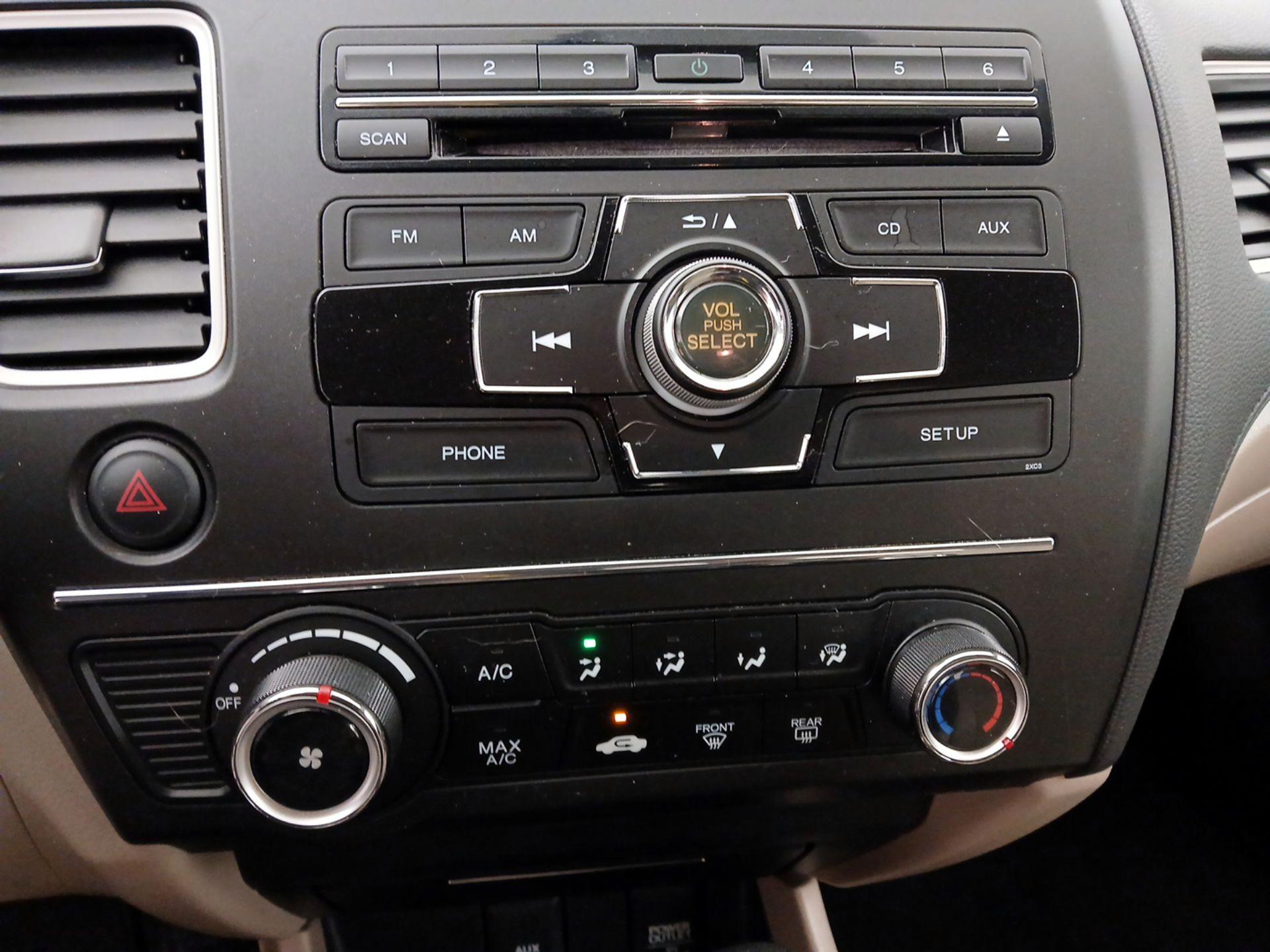 Thumbnail: 2014 Honda Civic - 15