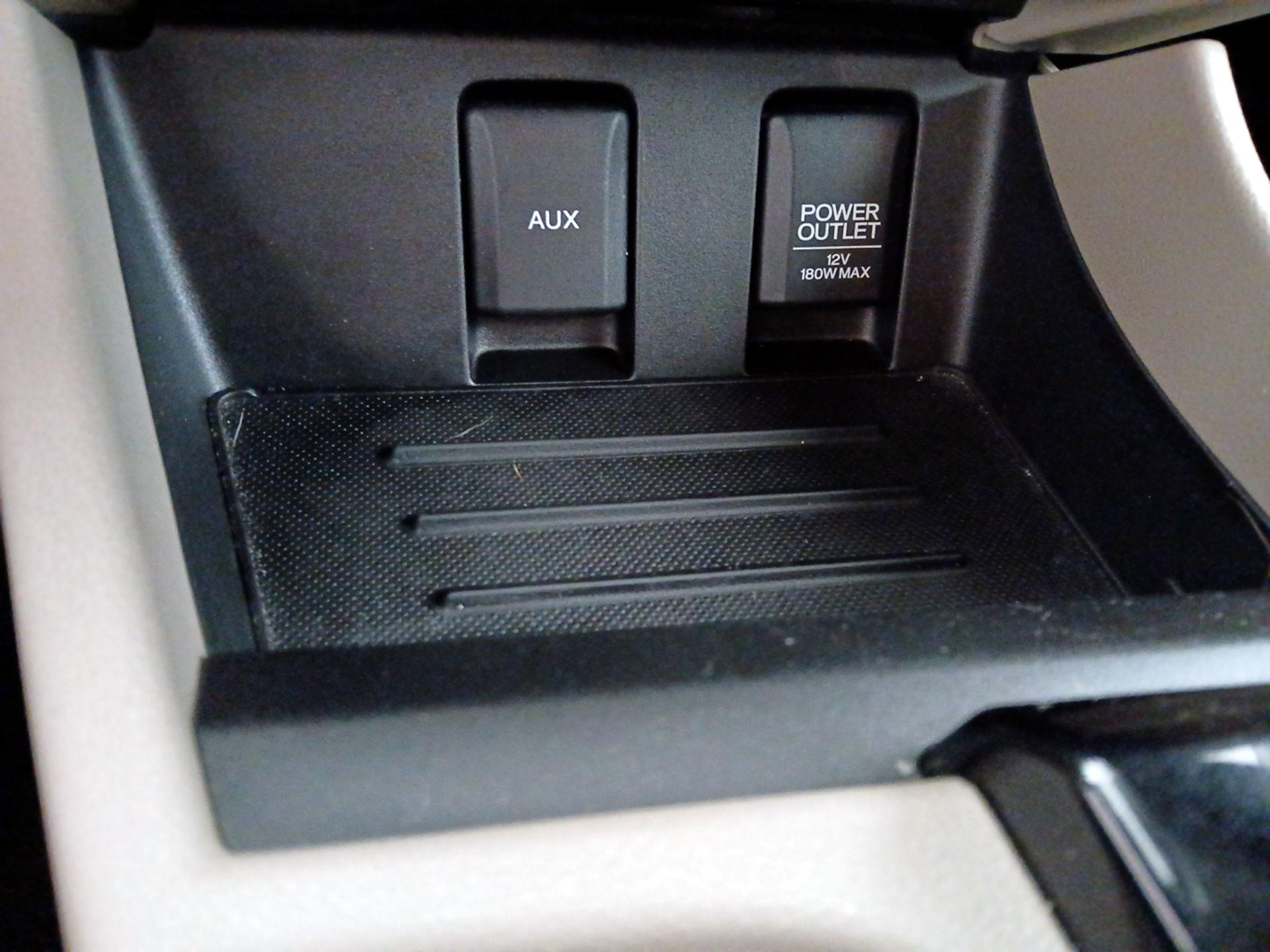 Thumbnail: 2014 Honda Civic - 18