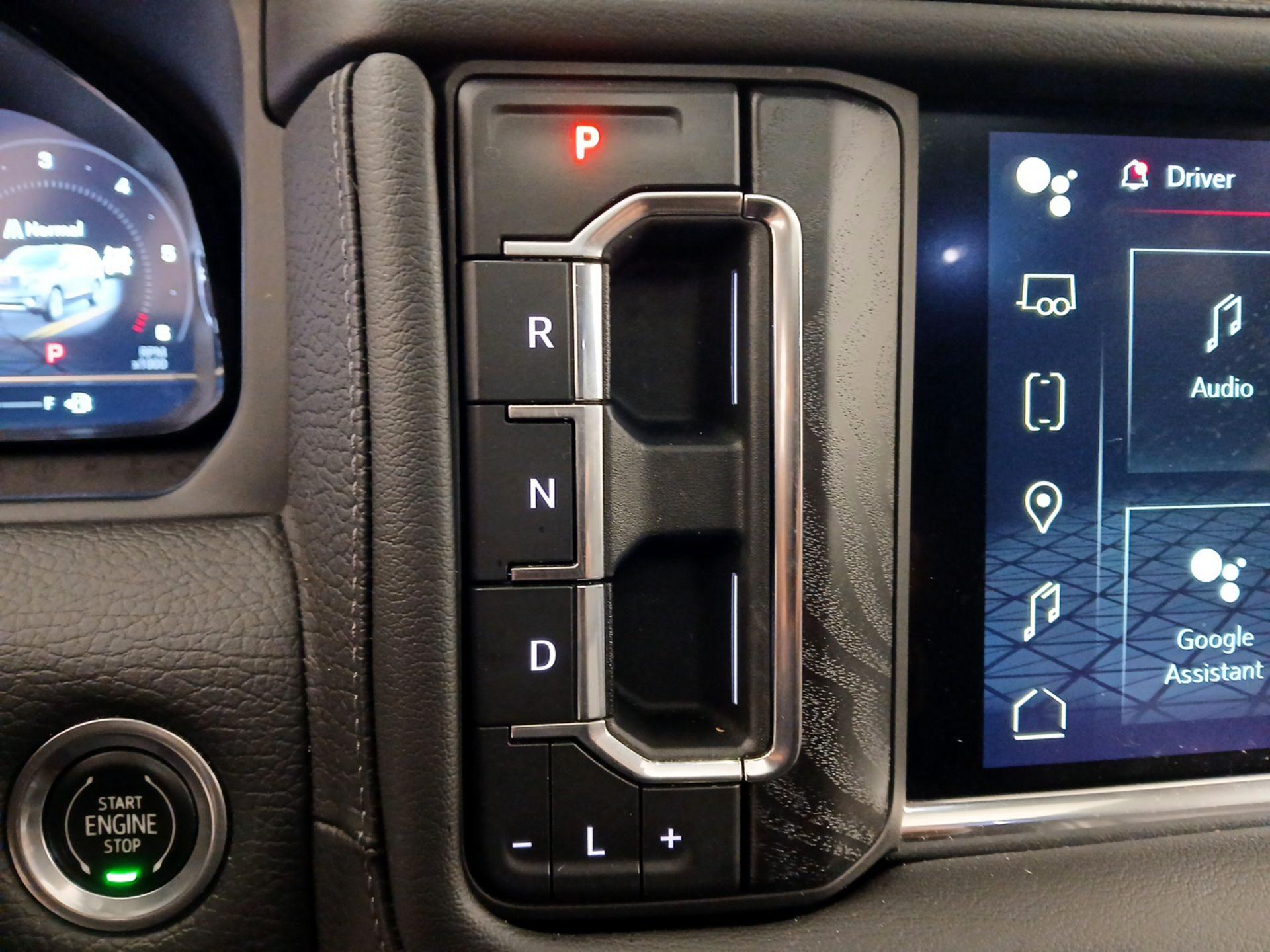 Thumbnail: 2022 GMC Yukon XL - 17