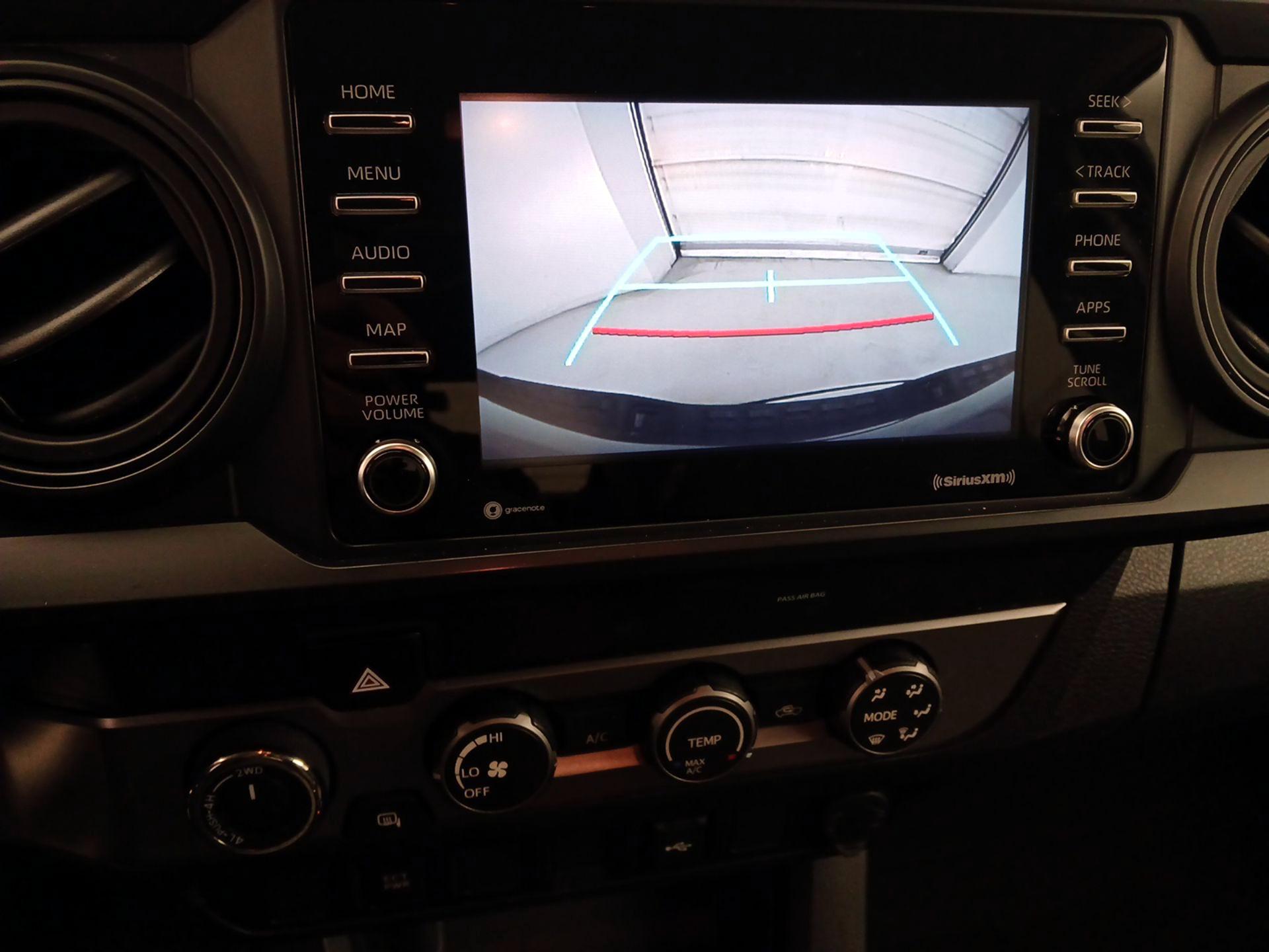 Thumbnail: 2022 Toyota Tacoma - 14