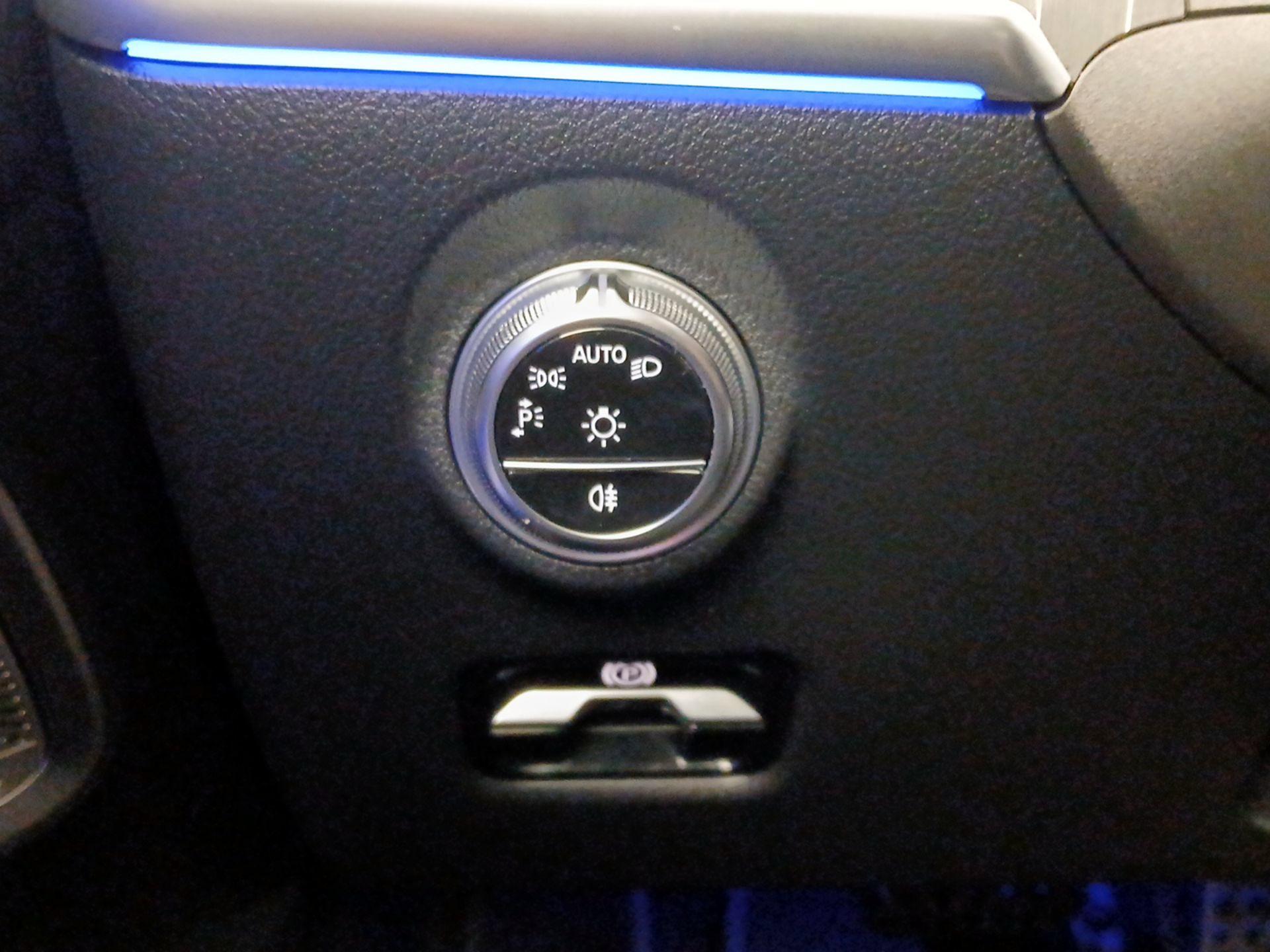 Thumbnail: 2024 Mercedes-Benz CLE - 13