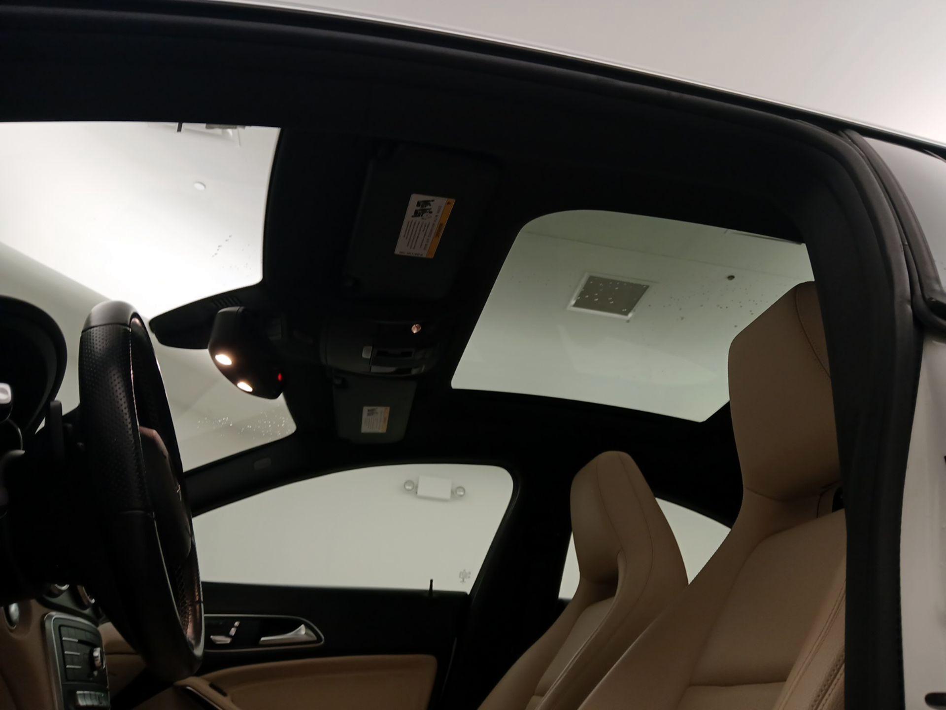 Thumbnail: 2019 Mercedes-Benz CLA - 19