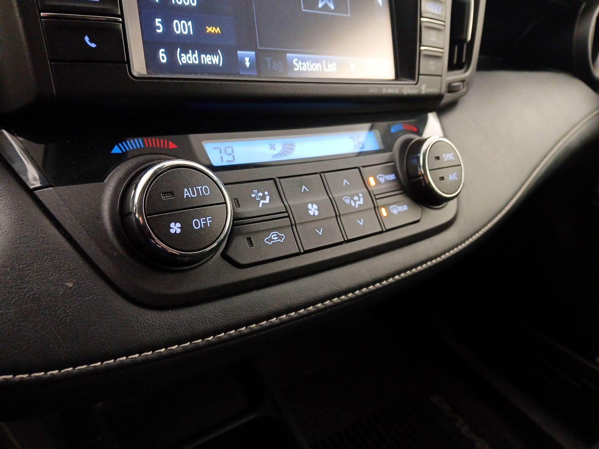 Thumbnail: 2017 Toyota RAV4 - 16