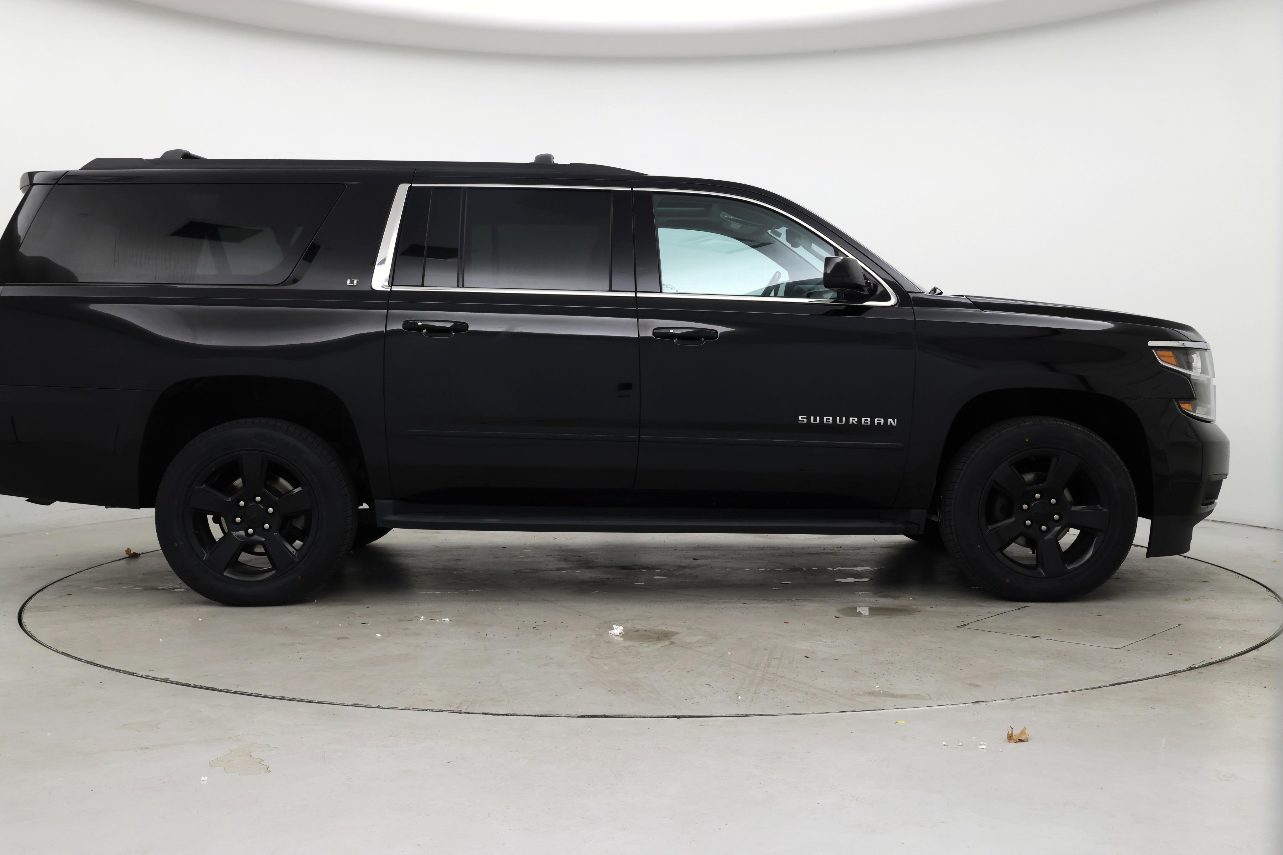 Thumbnail: 2020 Chevrolet Suburban - 7