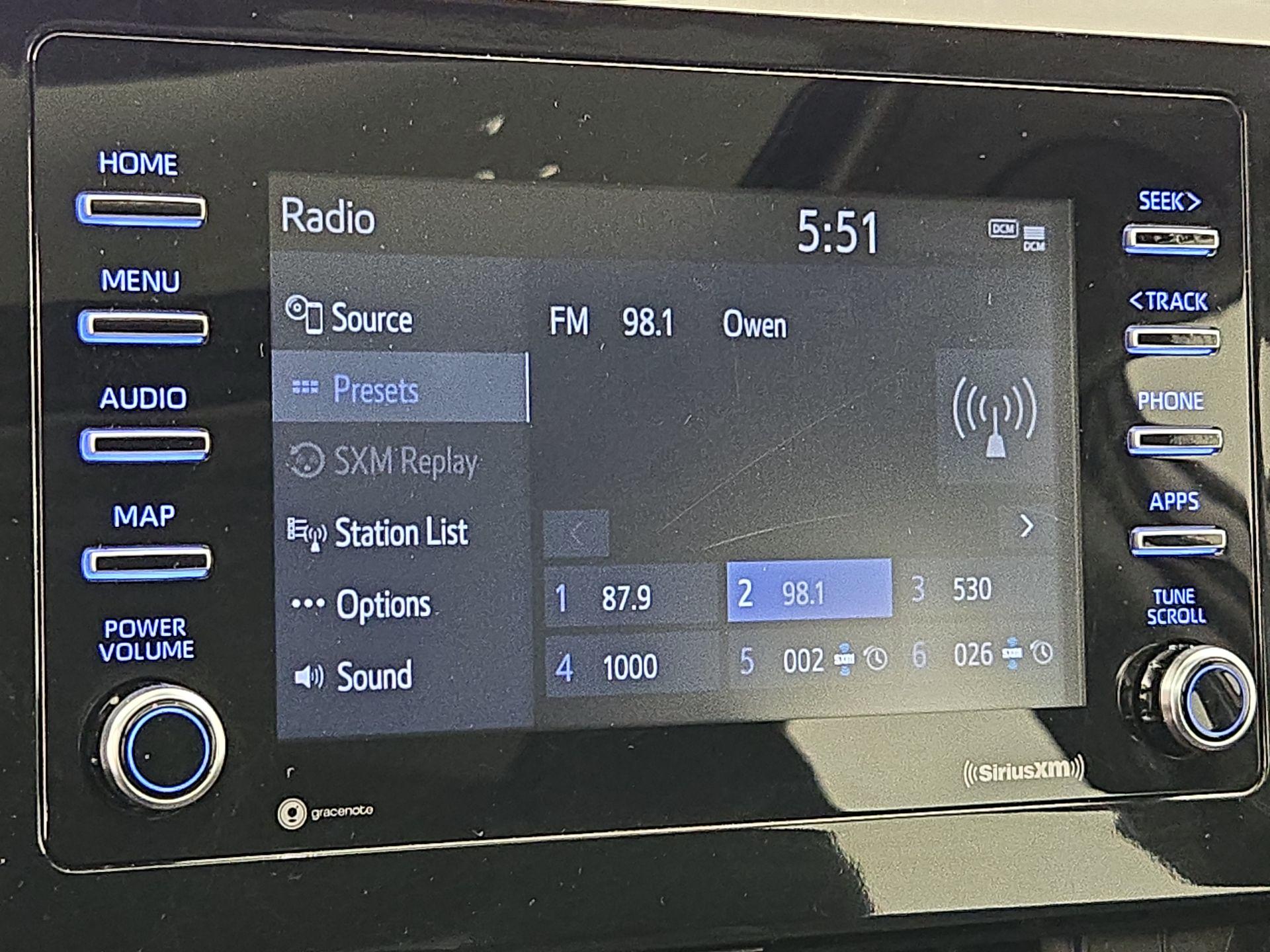 Thumbnail: 2021 Toyota Camry - 15