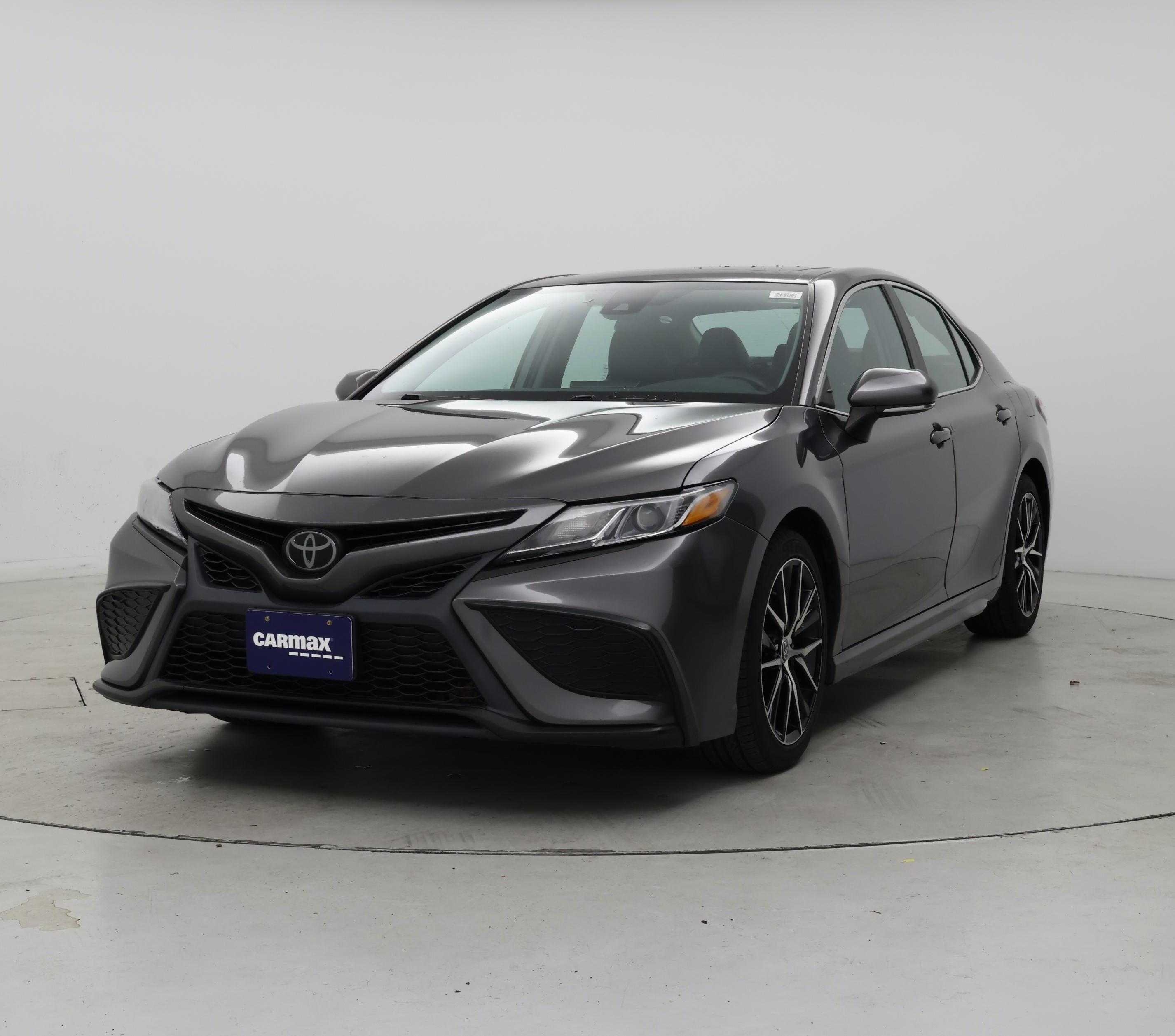 Thumbnail: 2021 Toyota Camry - 4