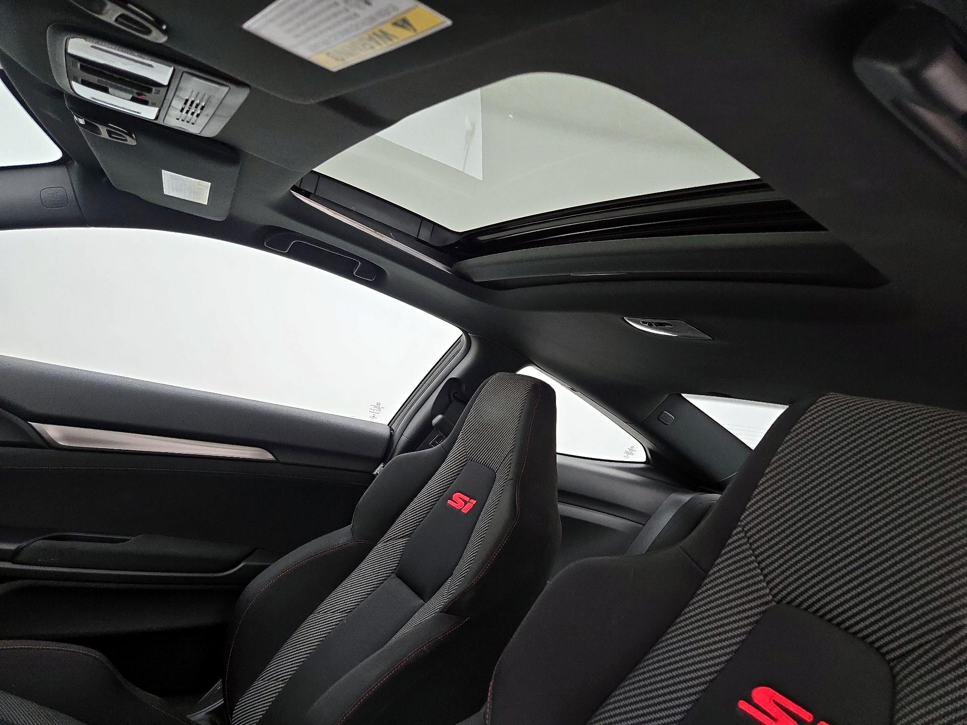 Thumbnail: 2019 Honda Civic - 18