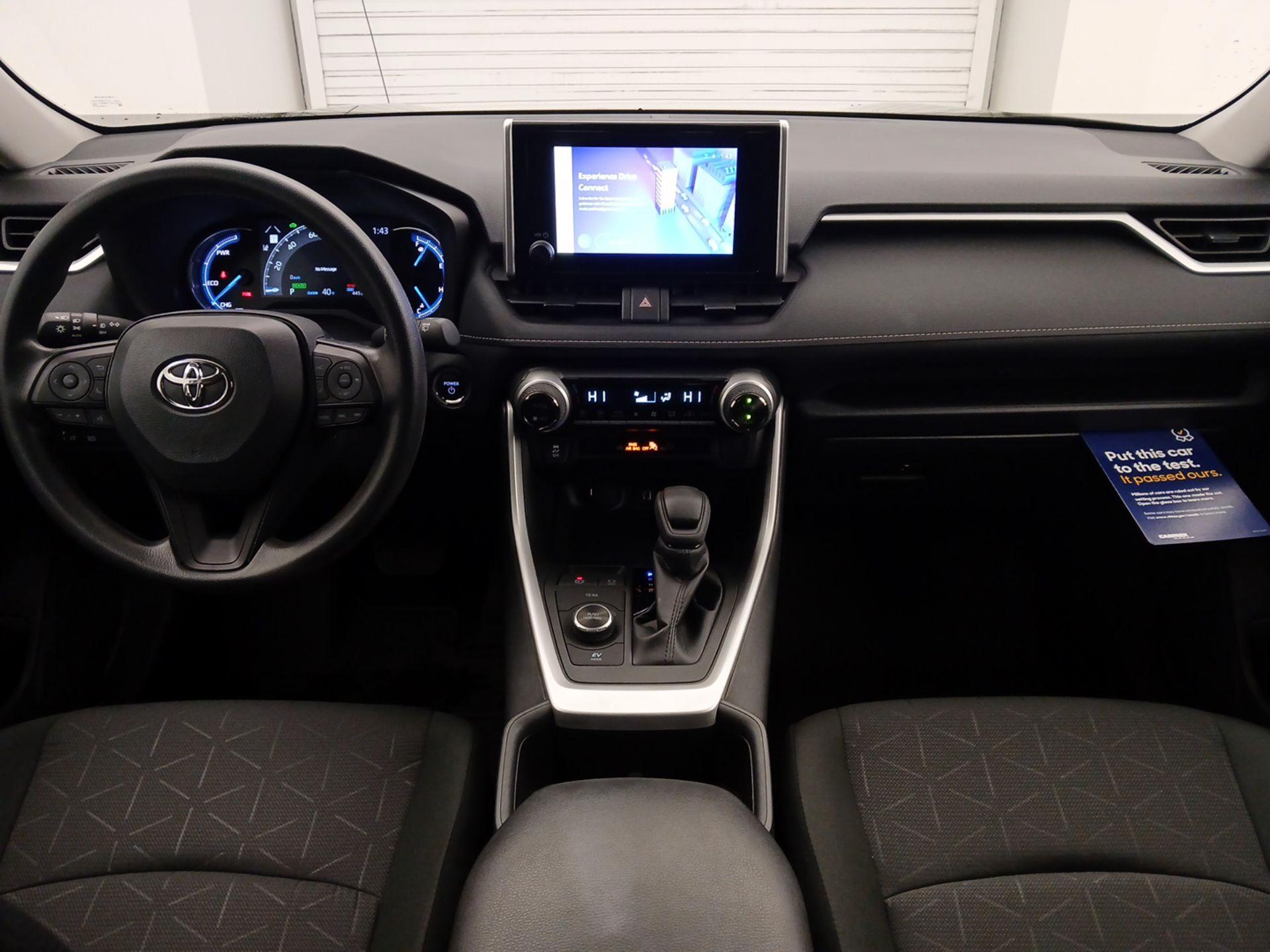 Thumbnail: 2025 Toyota RAV4 - 9