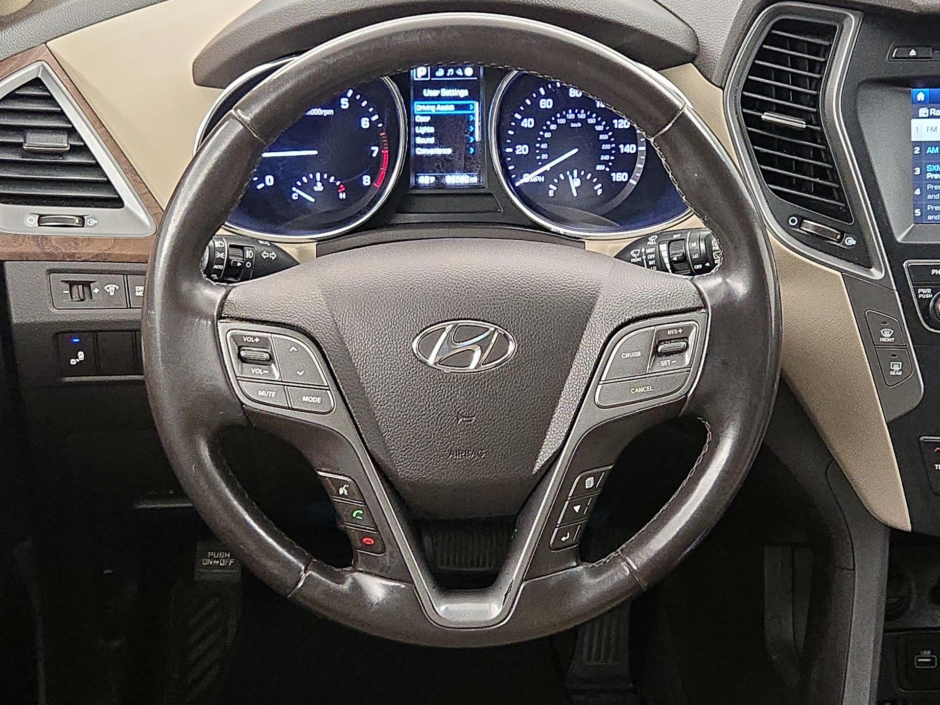 Thumbnail: 2018 Hyundai Santa Fe - 10