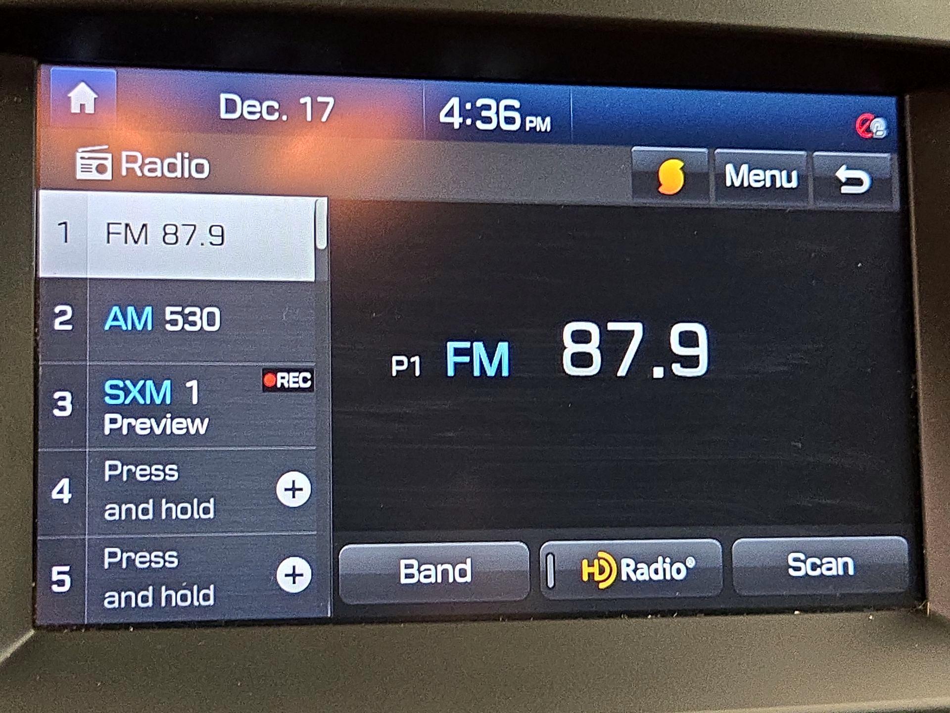 Thumbnail: 2018 Hyundai Santa Fe - 15