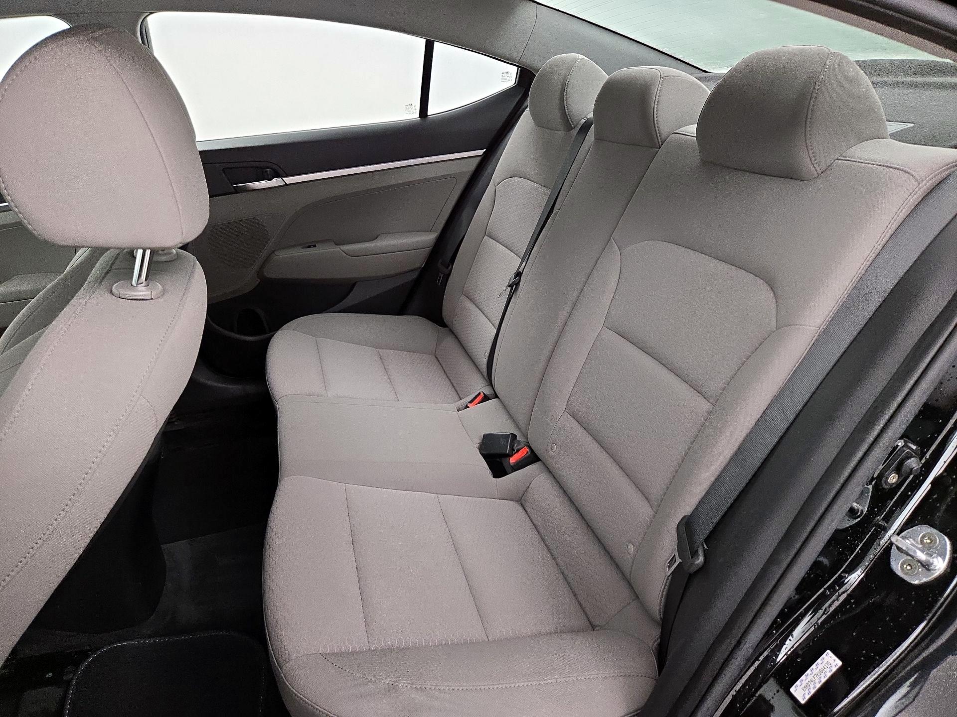 Thumbnail: 2019 Hyundai Elantra - 19