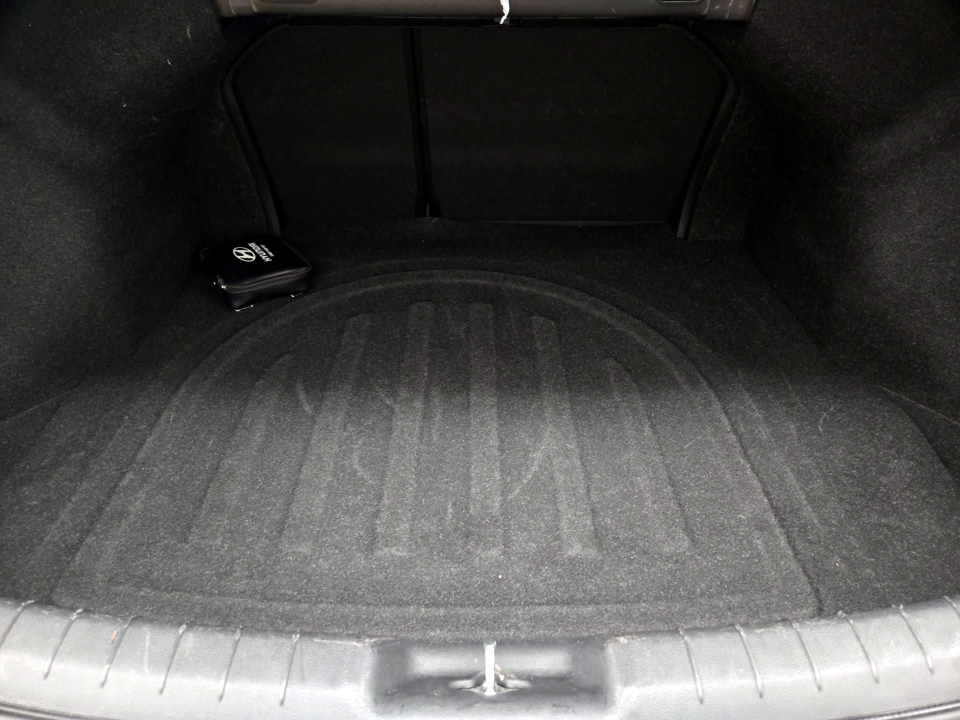 Thumbnail: 2019 Hyundai Elantra - 20