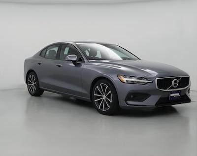 2021 Volvo S60 T6 Momentum