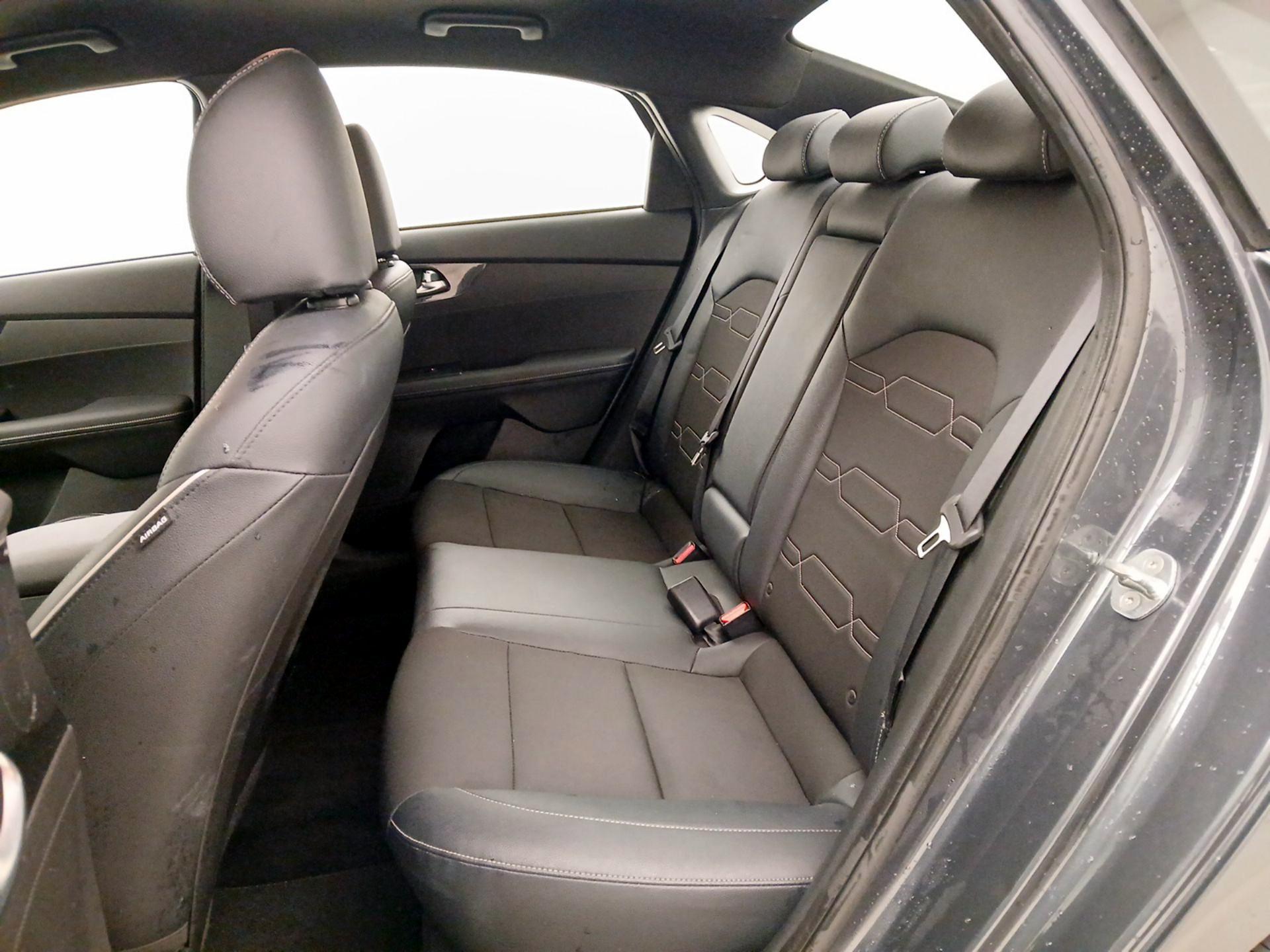 Thumbnail: 2023 Kia Forte - 20