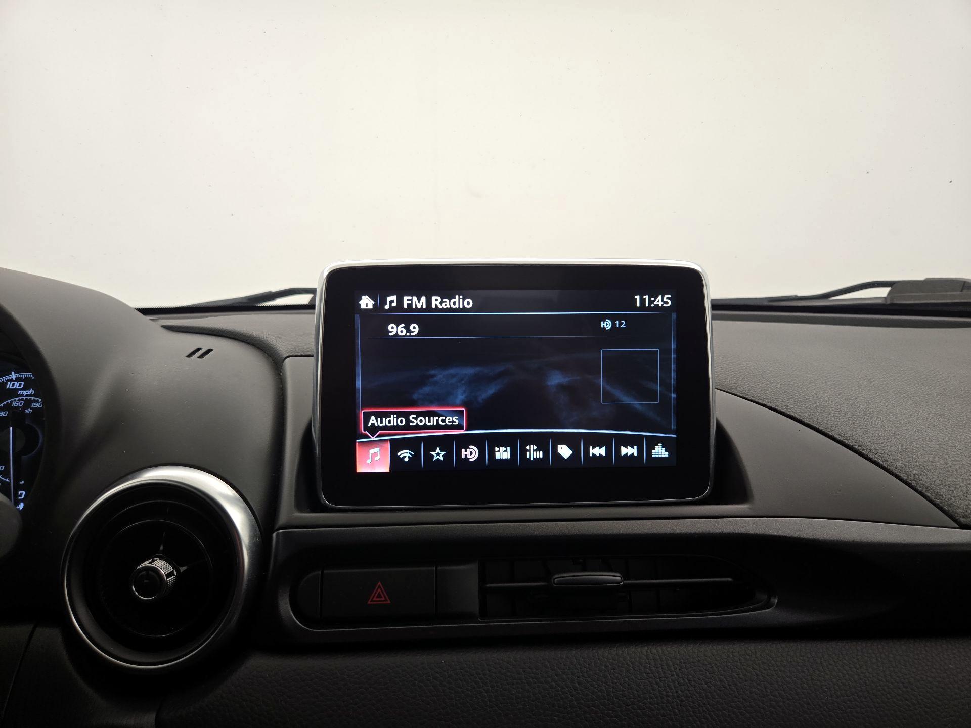 Thumbnail: 2017 Fiat 124 Spider - 15