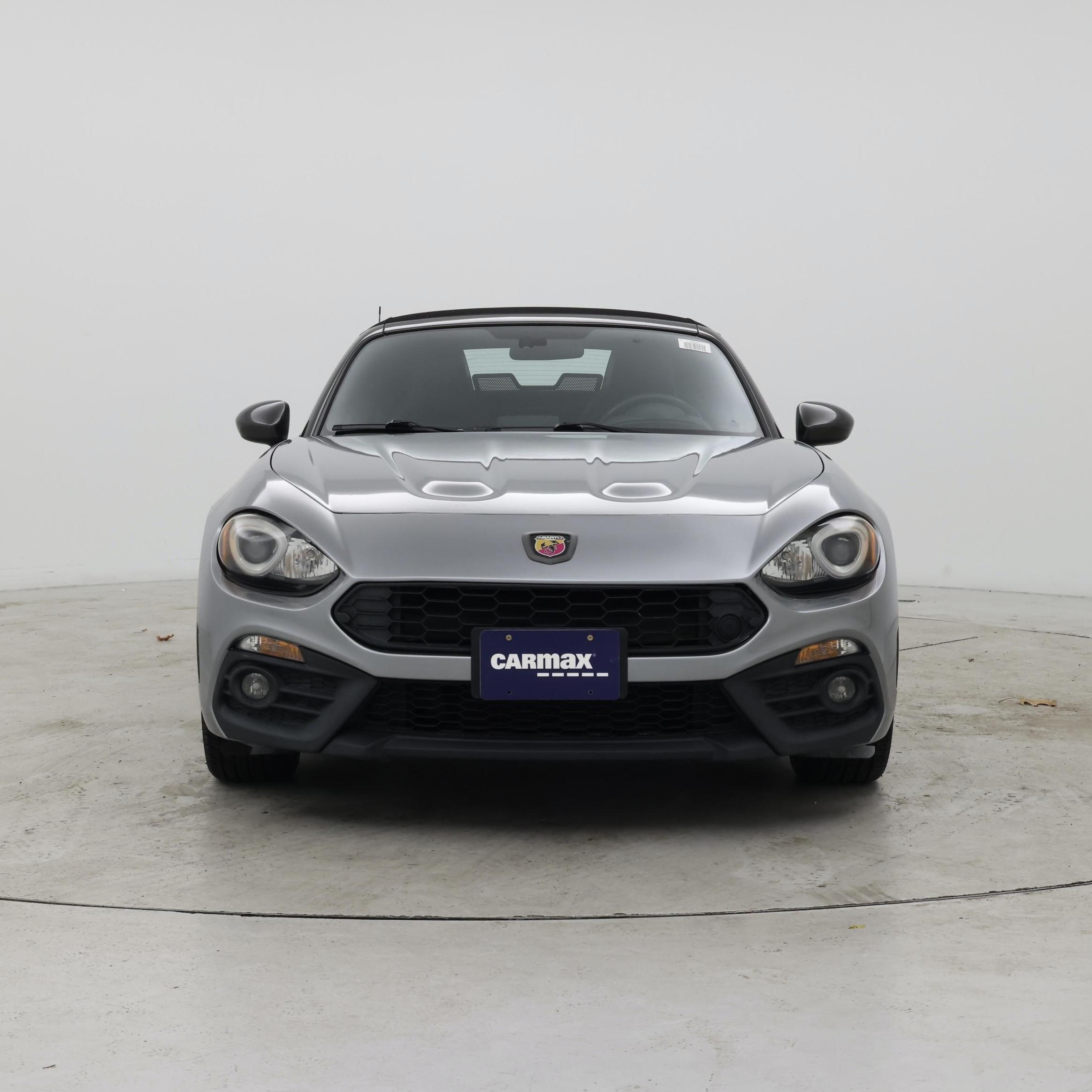 Thumbnail: 2017 Fiat 124 Spider - 5