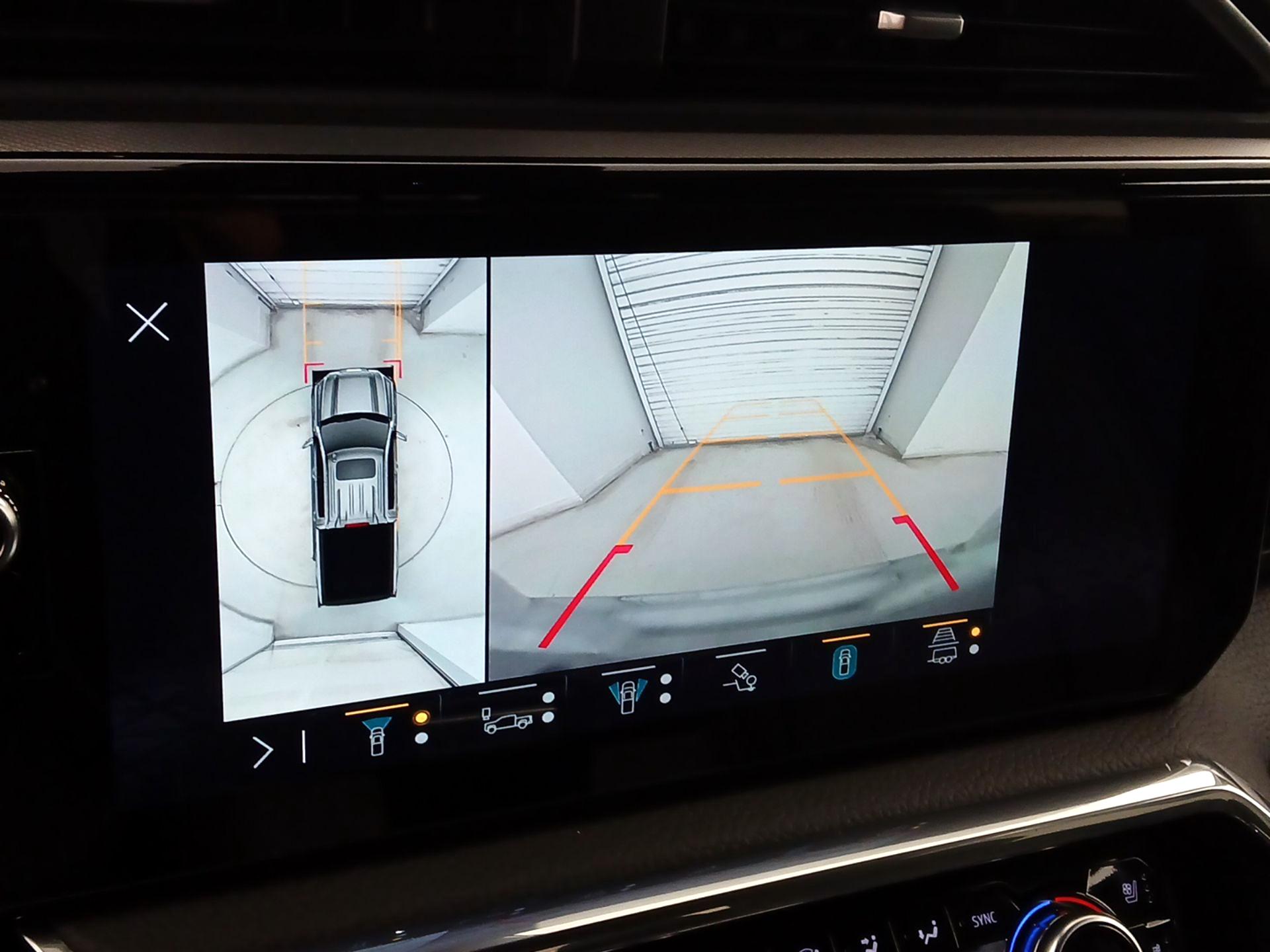 Thumbnail: 2023 GMC Sierra 1500 - 15