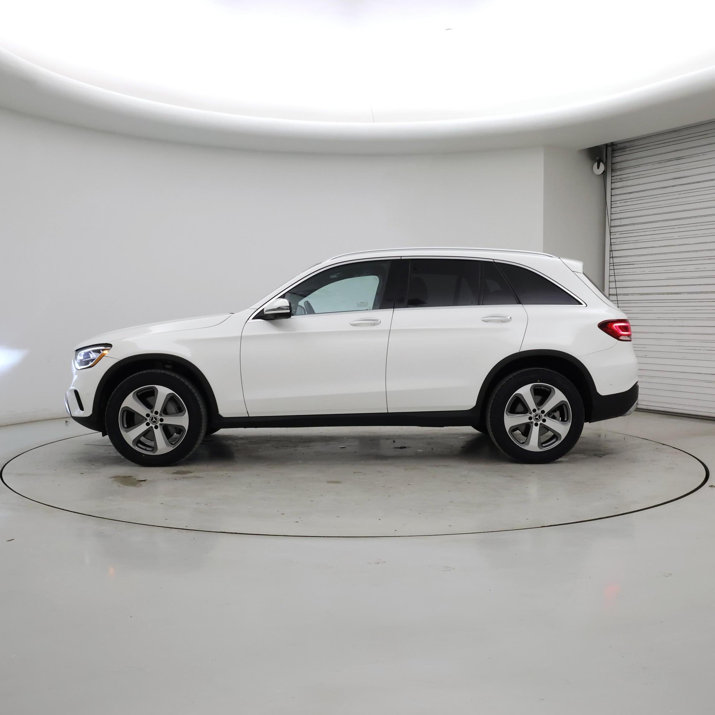 Thumbnail: 2022 Mercedes-Benz GLC - 3