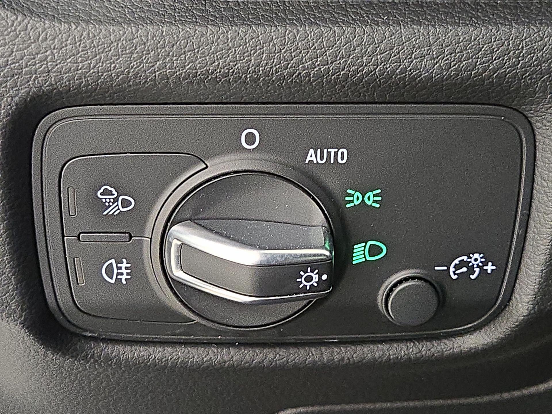 Thumbnail: 2019 Audi S3 - 13