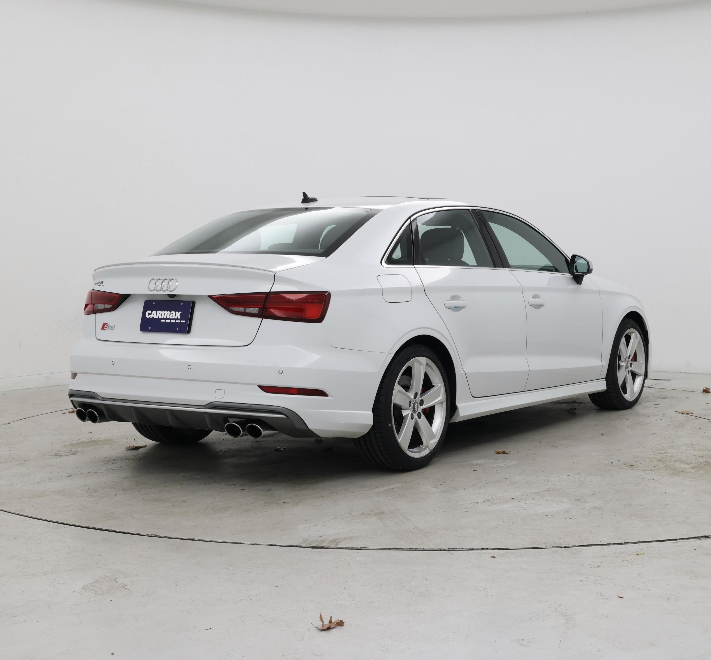 Thumbnail: 2019 Audi S3 - 8