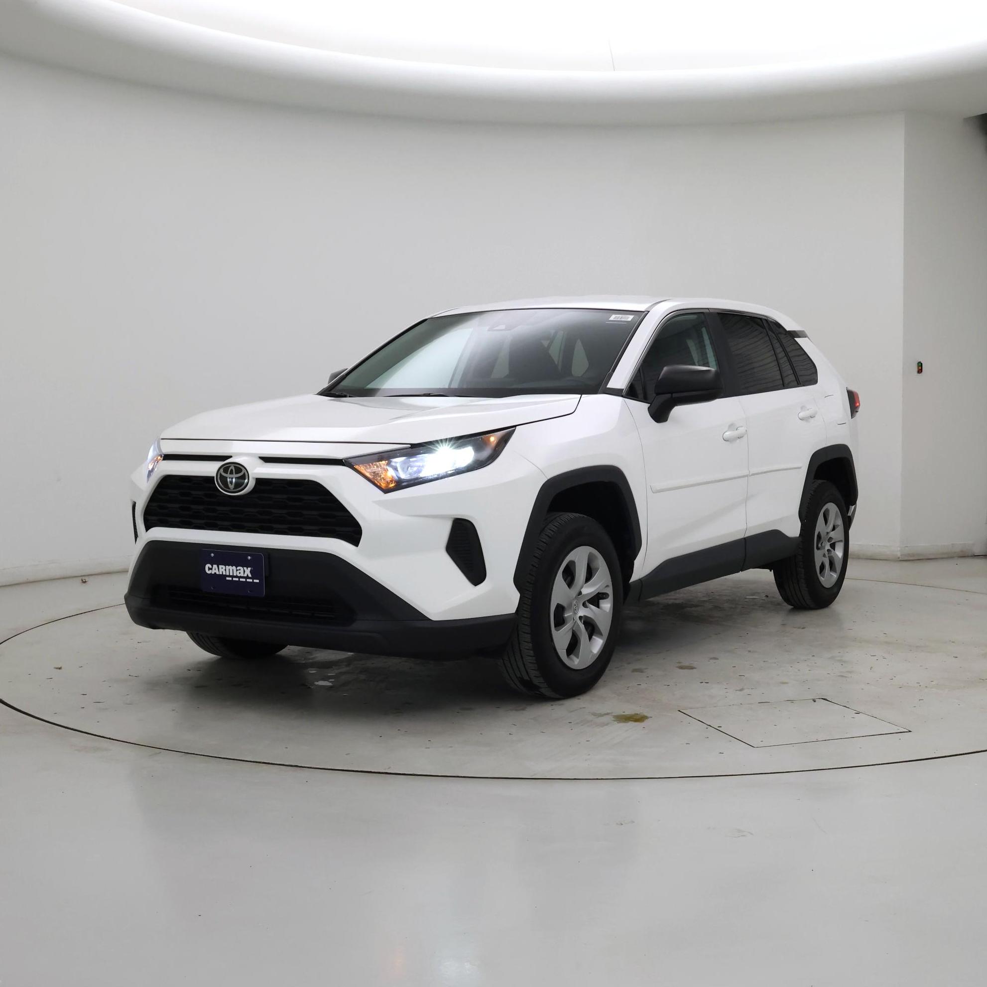 Thumbnail: 2022 Toyota RAV4 - 4