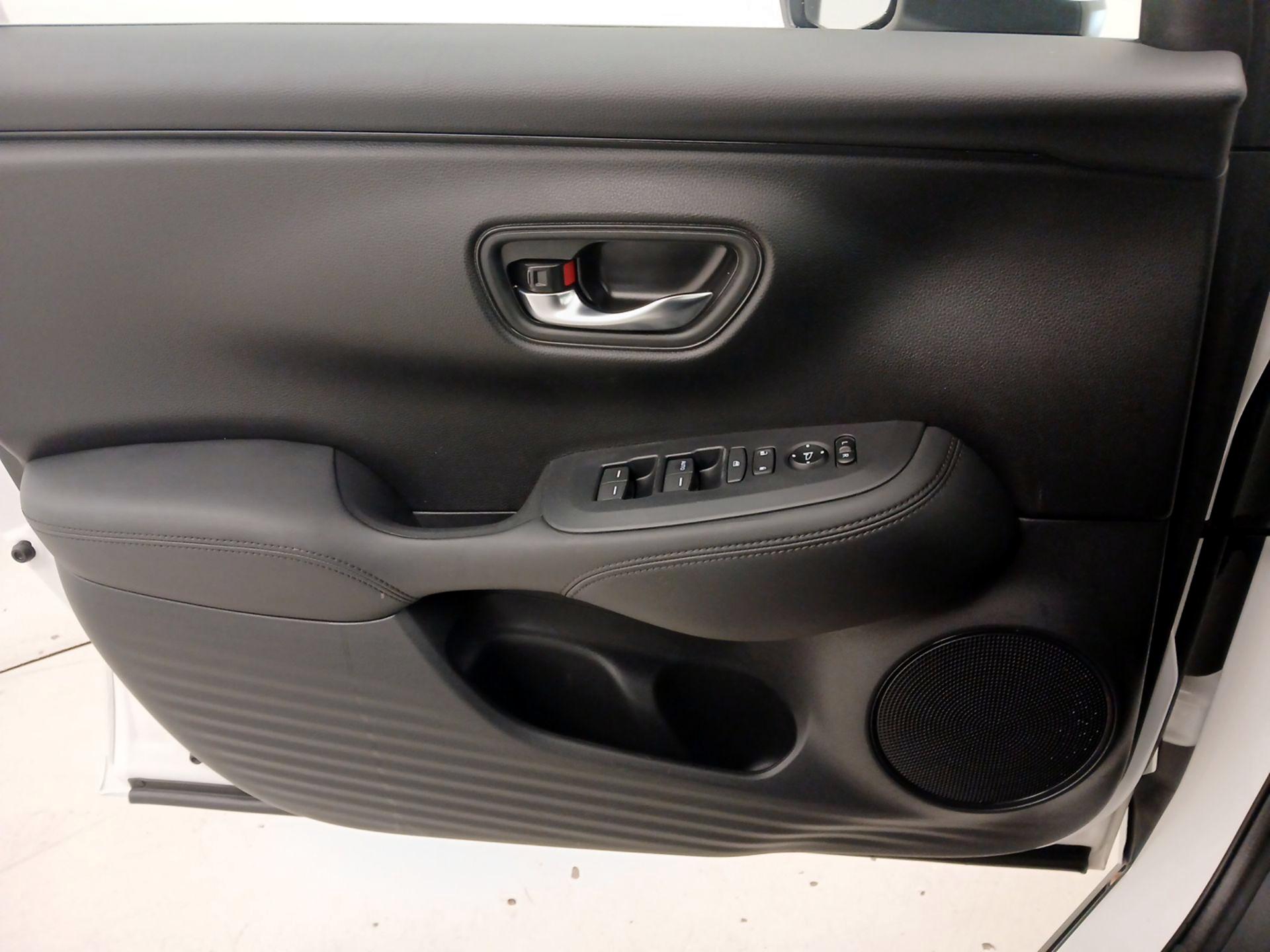 Thumbnail: 2023 Honda HR-V - 12