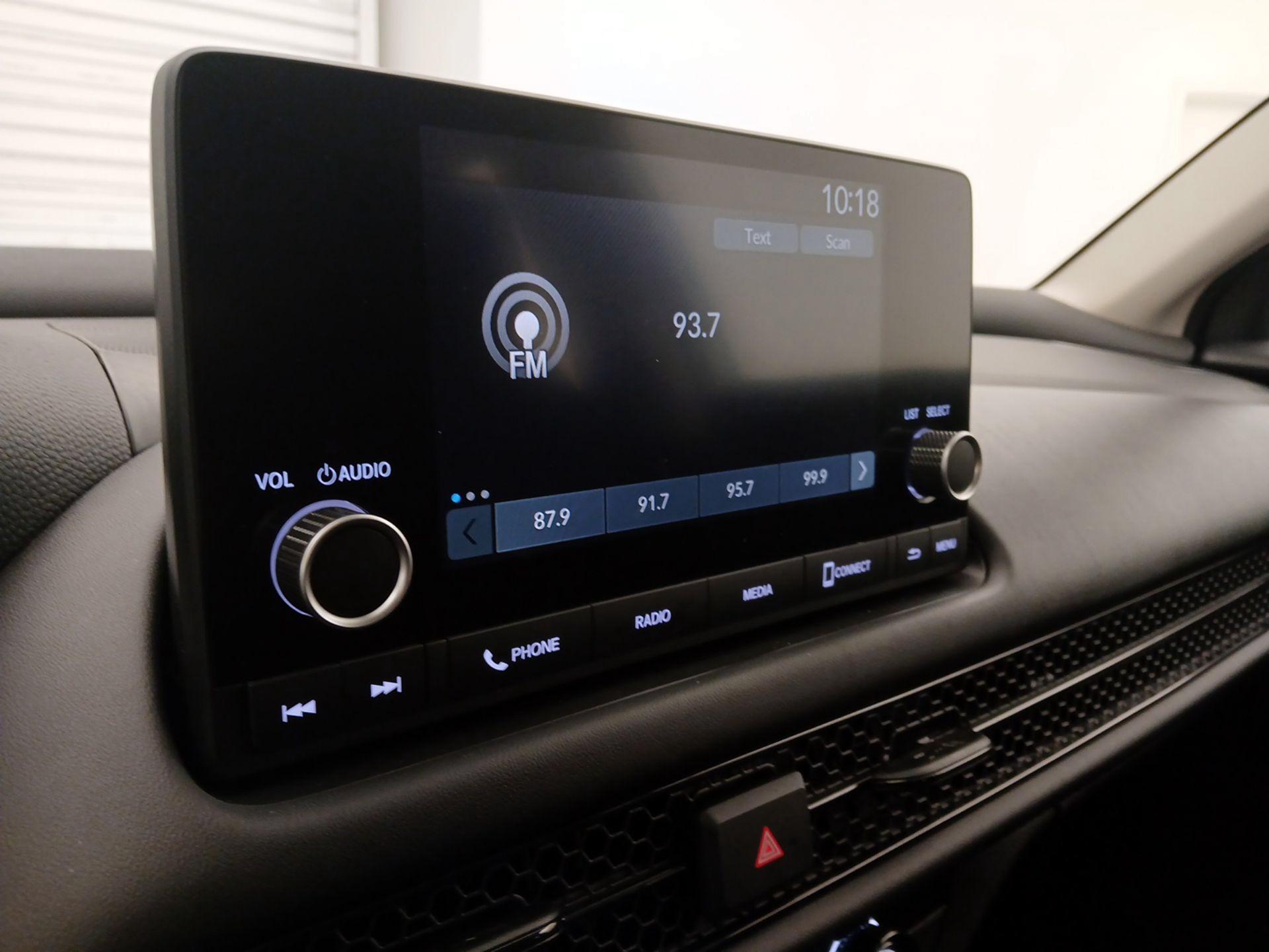 Thumbnail: 2023 Honda HR-V - 15