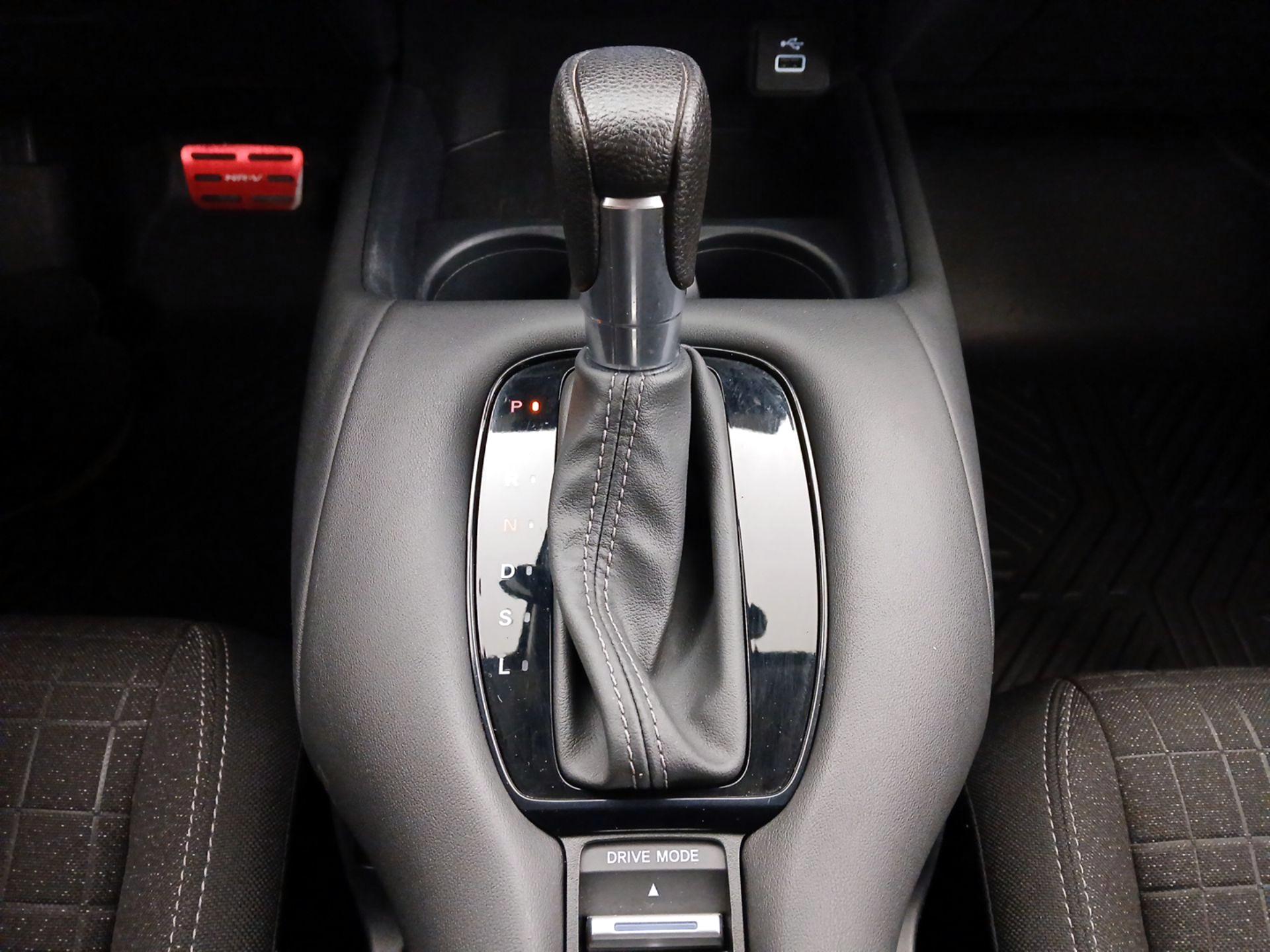 Thumbnail: 2023 Honda HR-V - 17