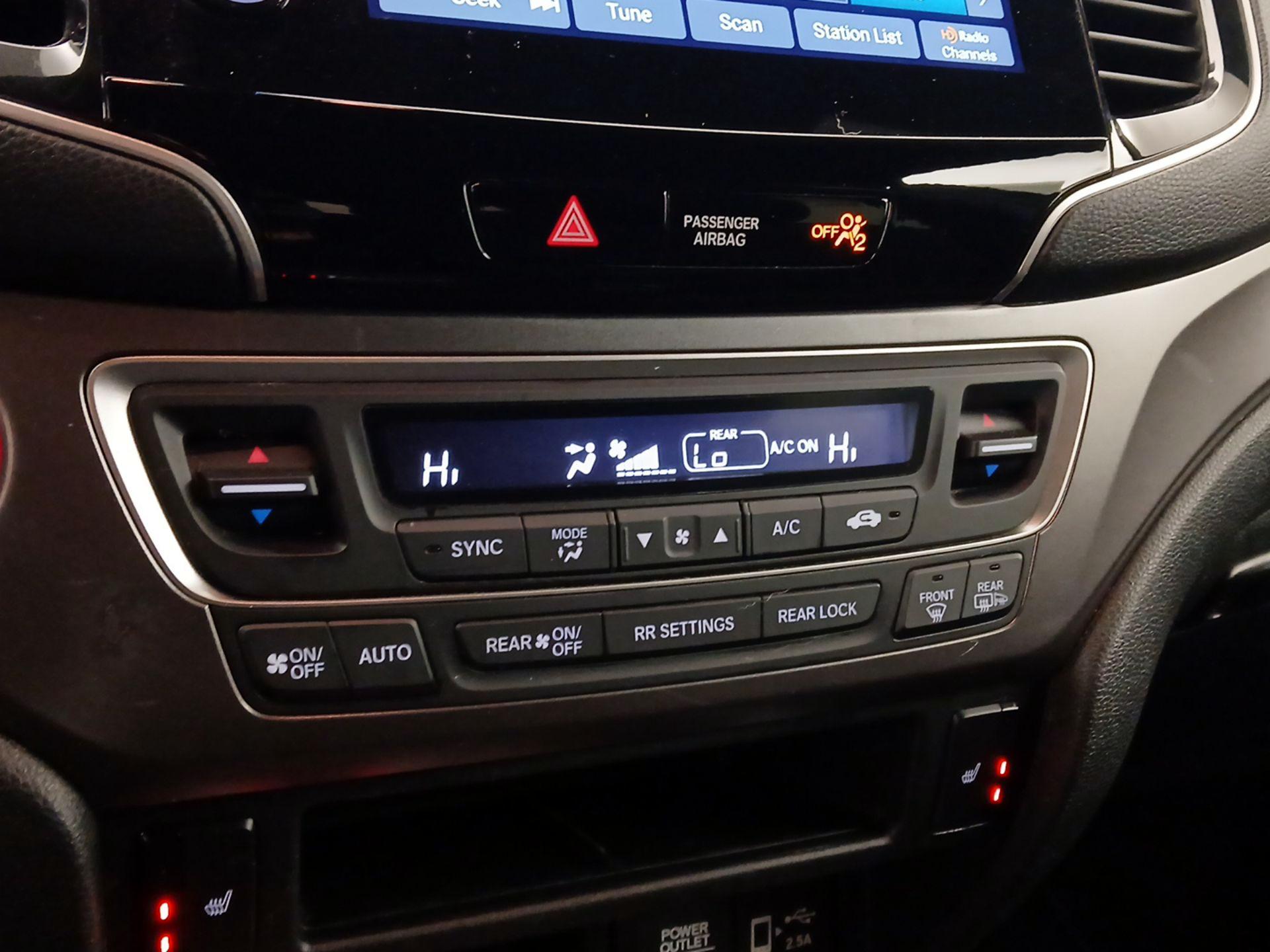 Thumbnail: 2022 Honda Pilot - 16