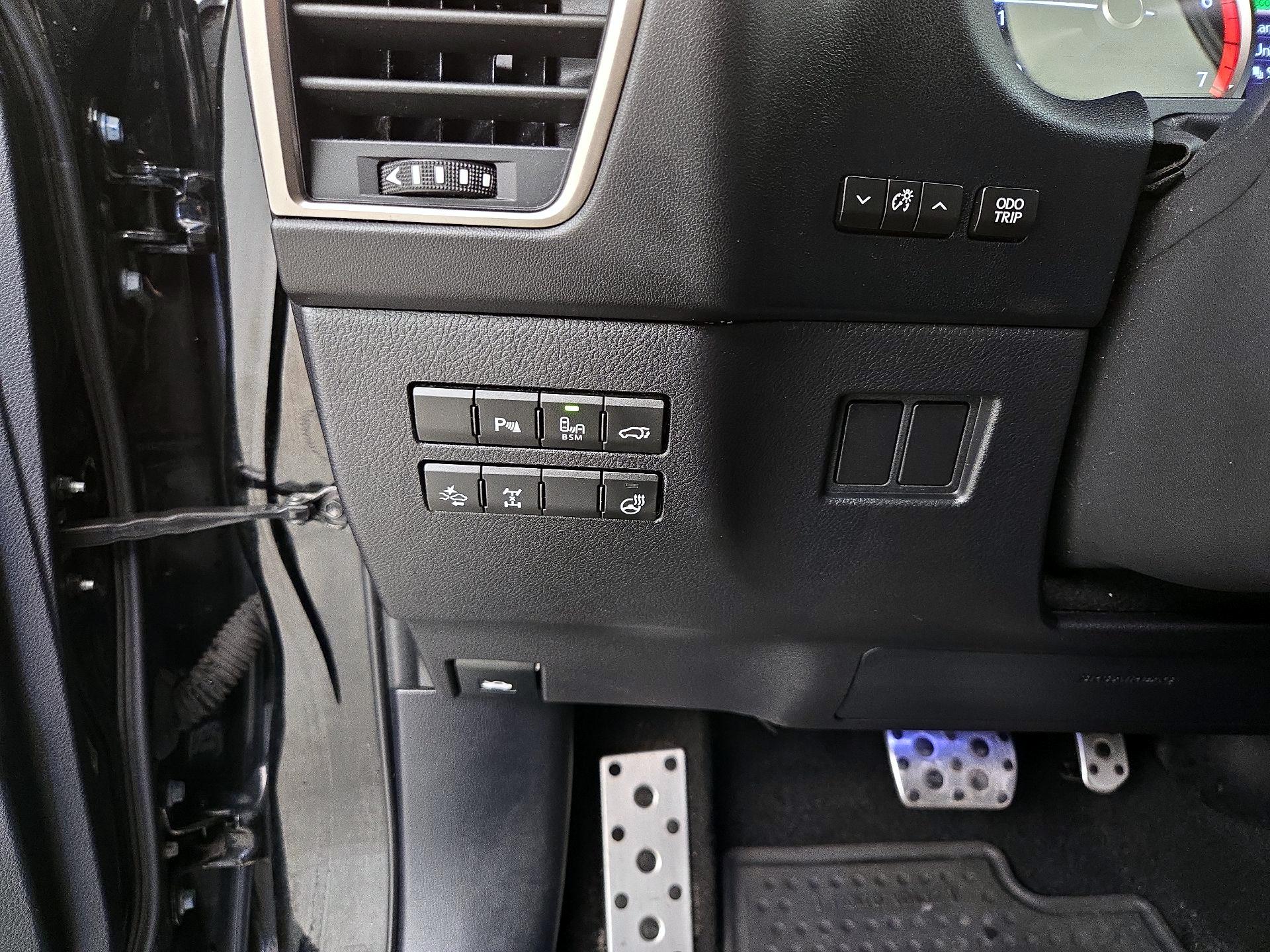 Thumbnail: 2016 Lexus NX - 13