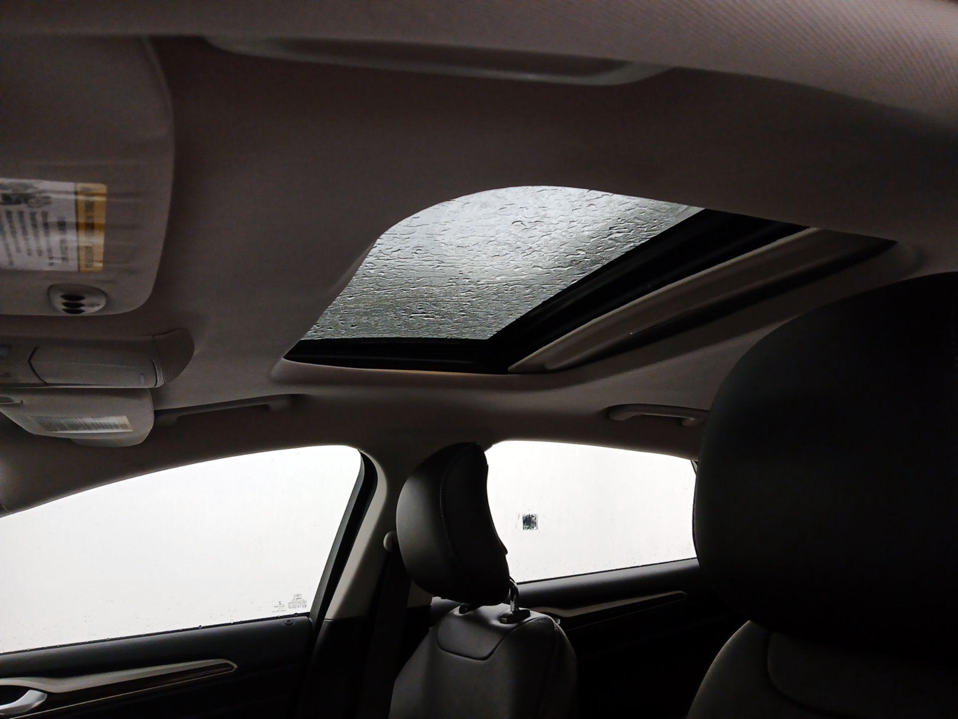 Thumbnail: 2015 Ford Fusion - 20