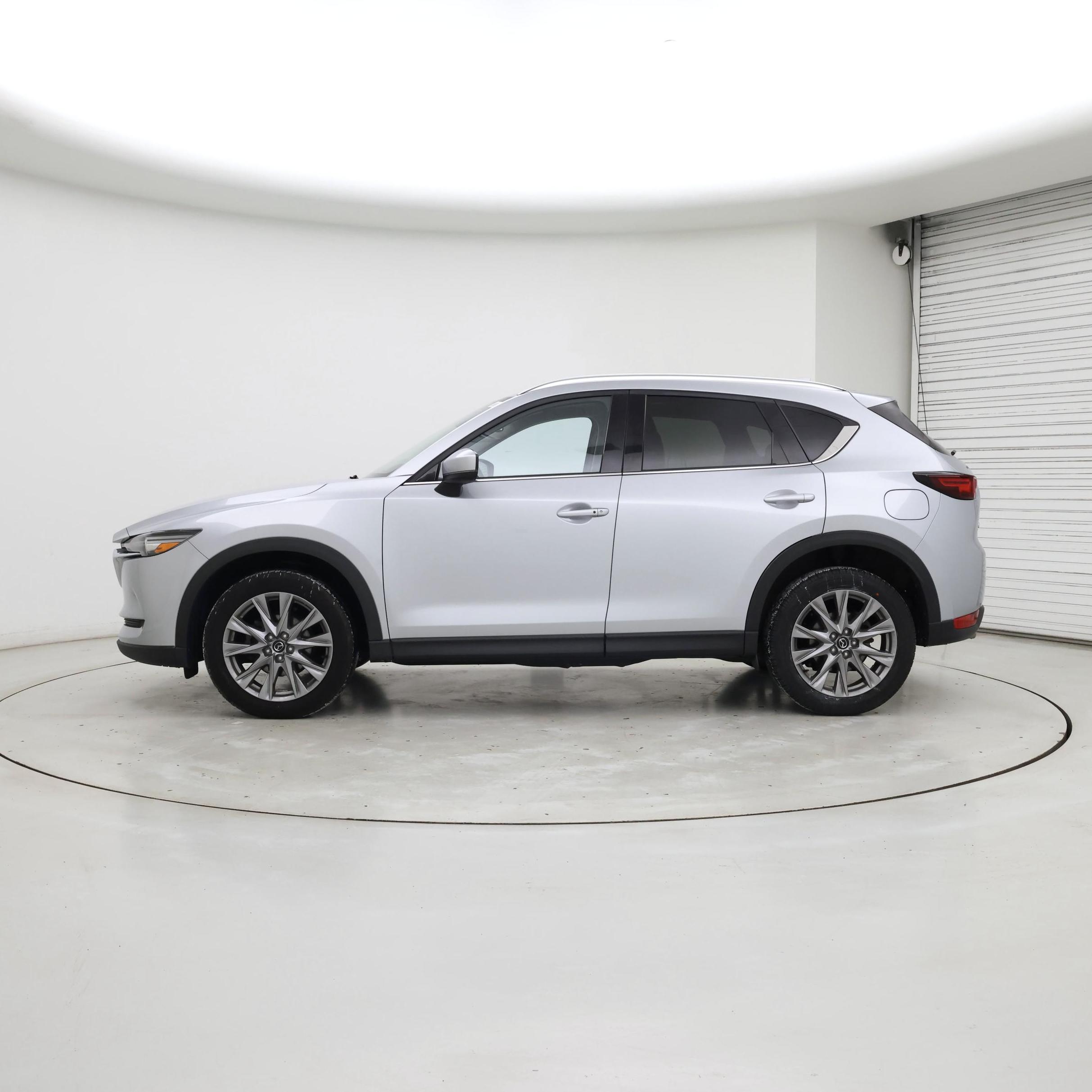 Thumbnail: 2020 Mazda CX-5 - 3