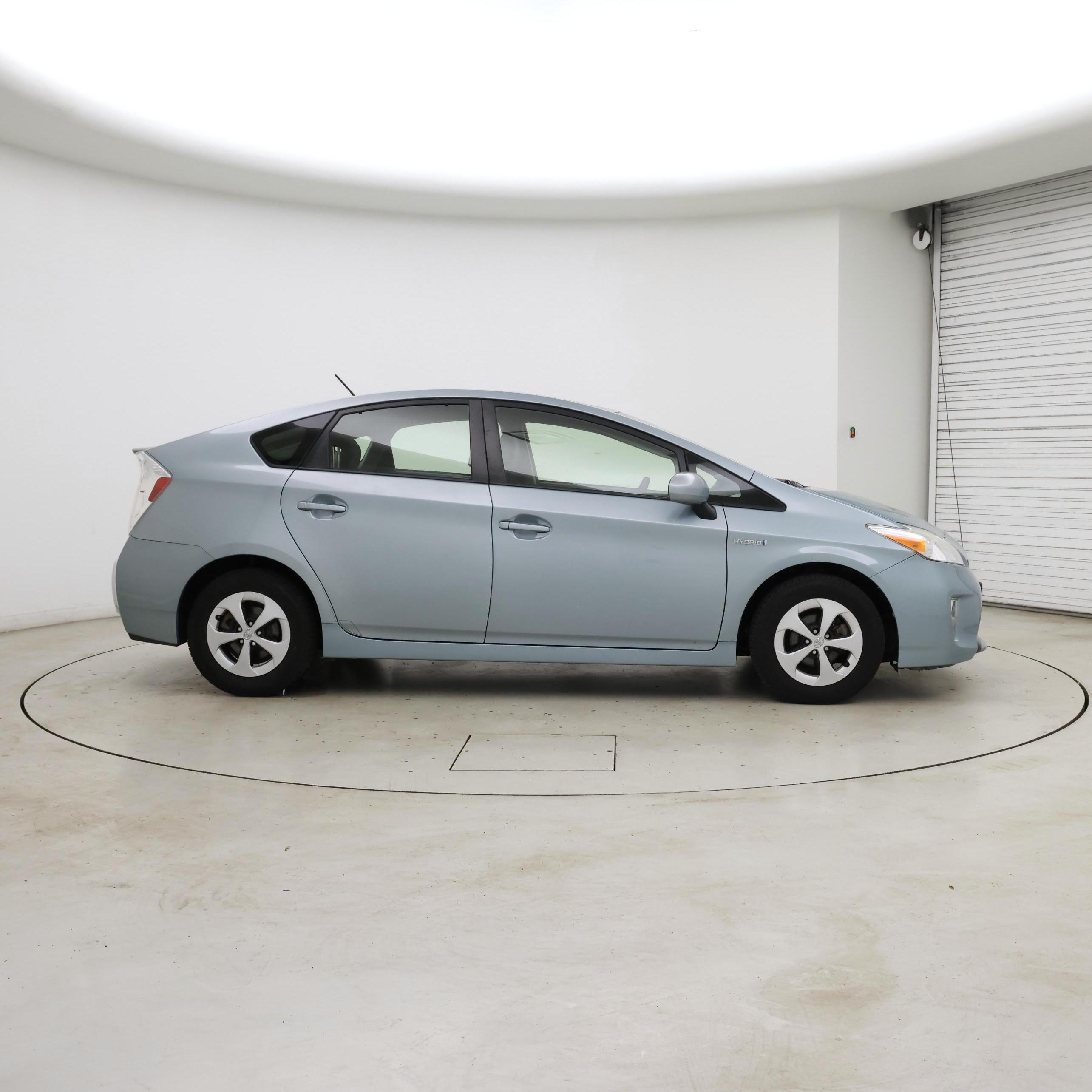 Thumbnail: 2014 Toyota Prius - 7