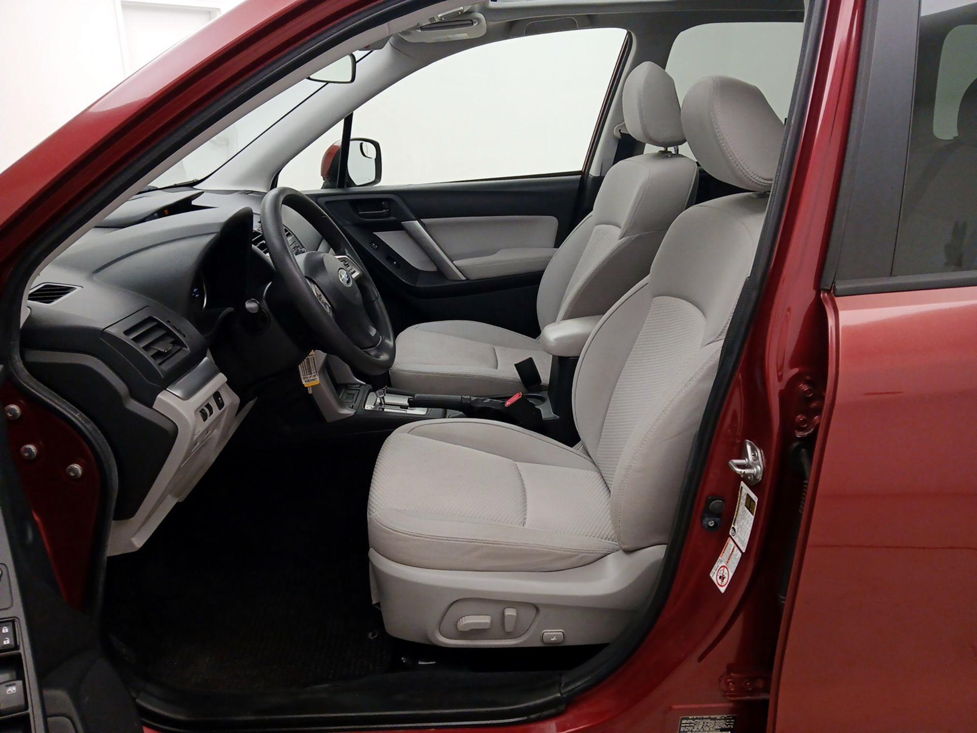 Thumbnail: 2015 Subaru Forester - 11