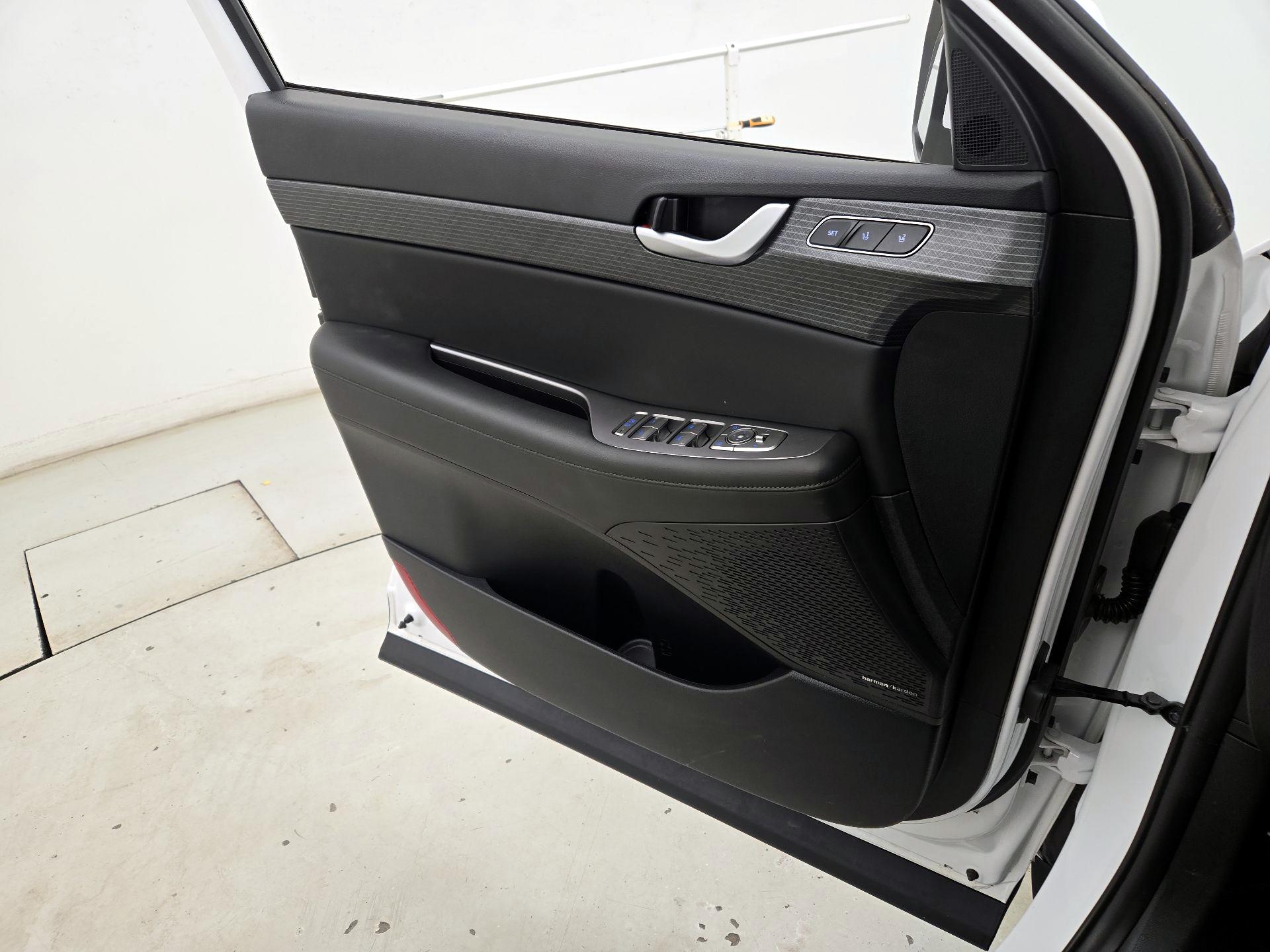 Thumbnail: 2023 Hyundai Palisade - 12