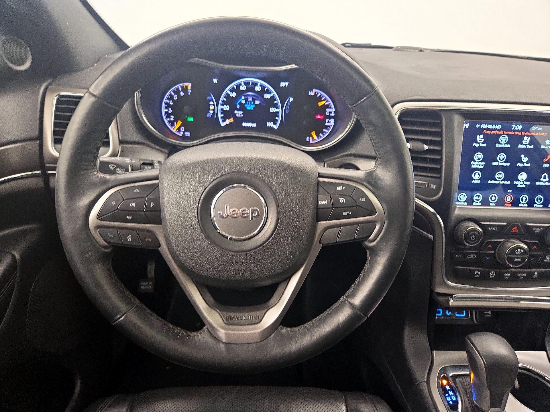 Thumbnail: 2018 Jeep Grand Cherokee - 10