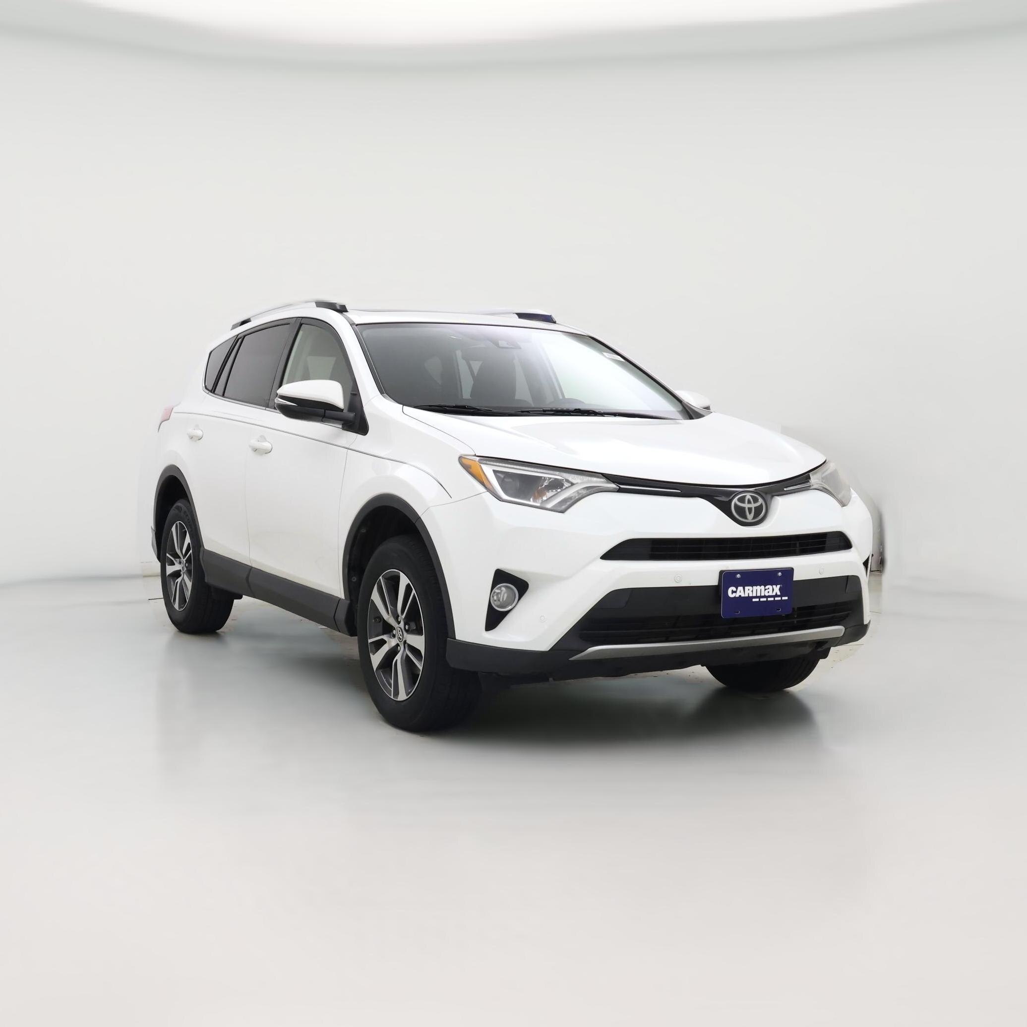 Thumbnail: 2016 Toyota RAV4 - 1