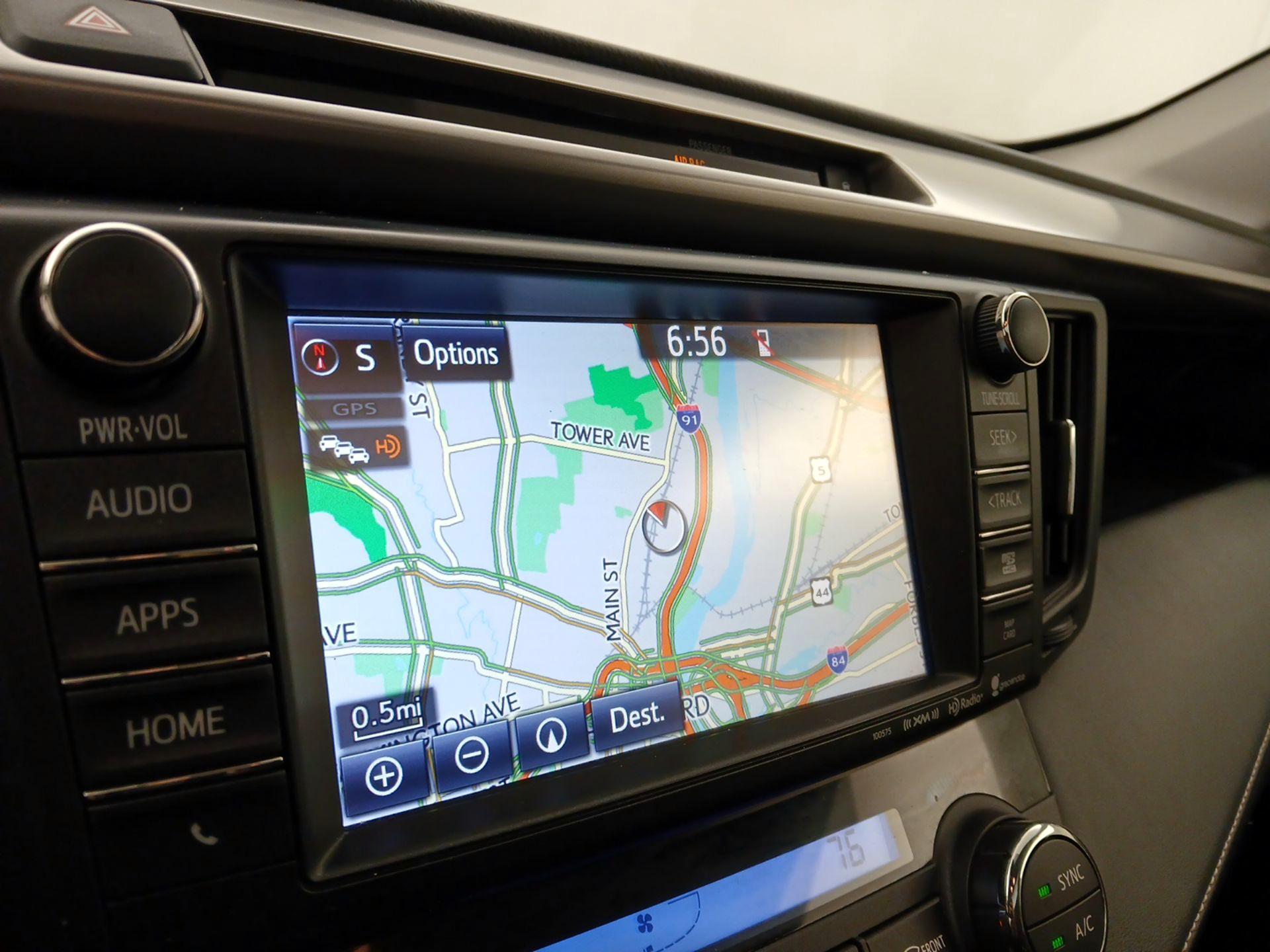 Thumbnail: 2016 Toyota RAV4 - 14