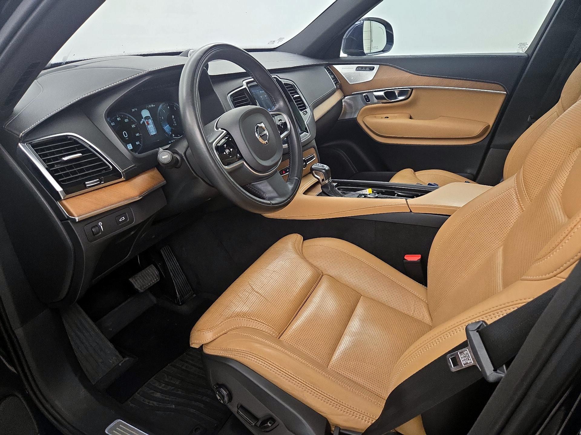 Thumbnail: 2019 Volvo XC90 - 11